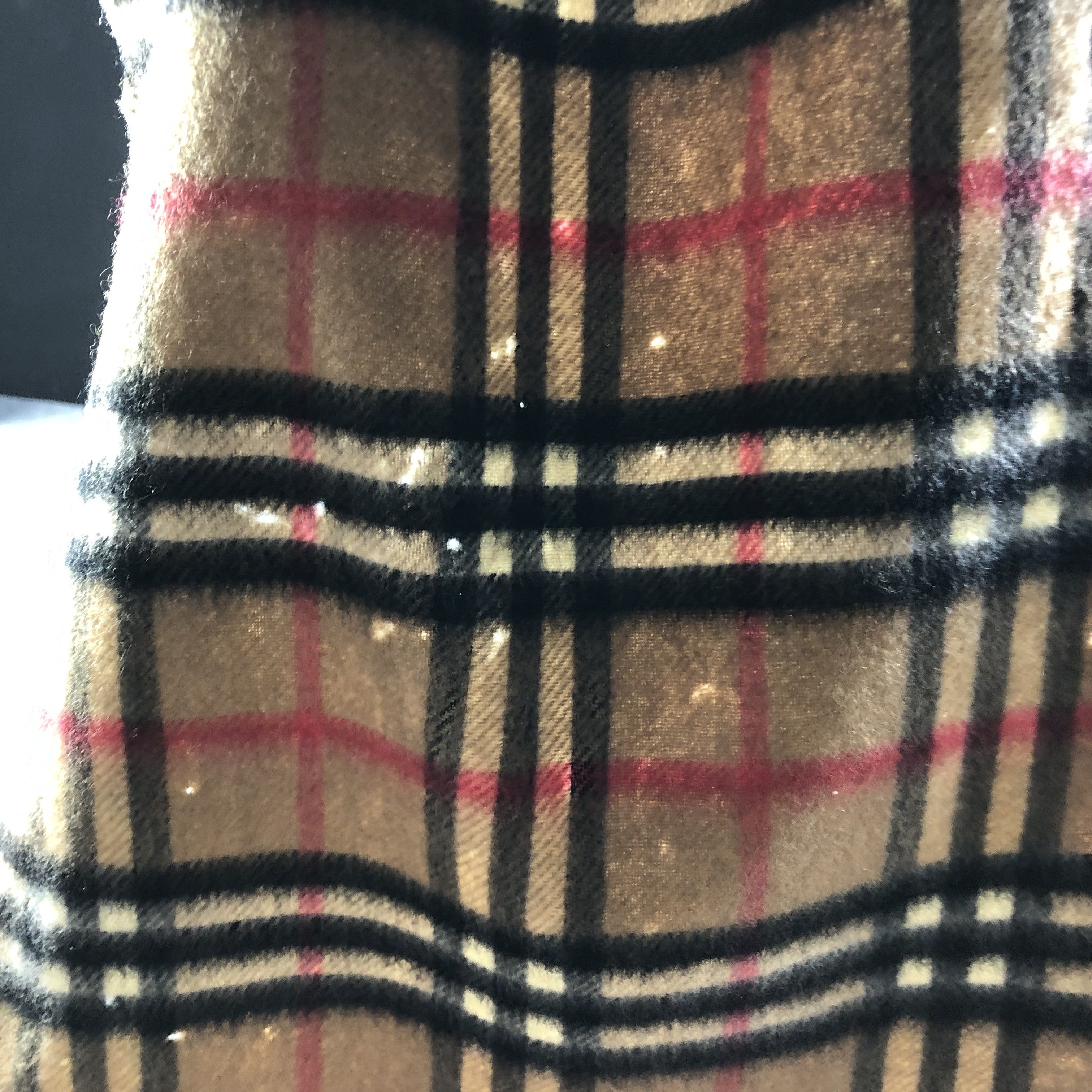 Burberry Burberrys Nova Check Tan Cashmere Scarf Muffler V2150 Size ONE SIZE - 15 Thumbnail