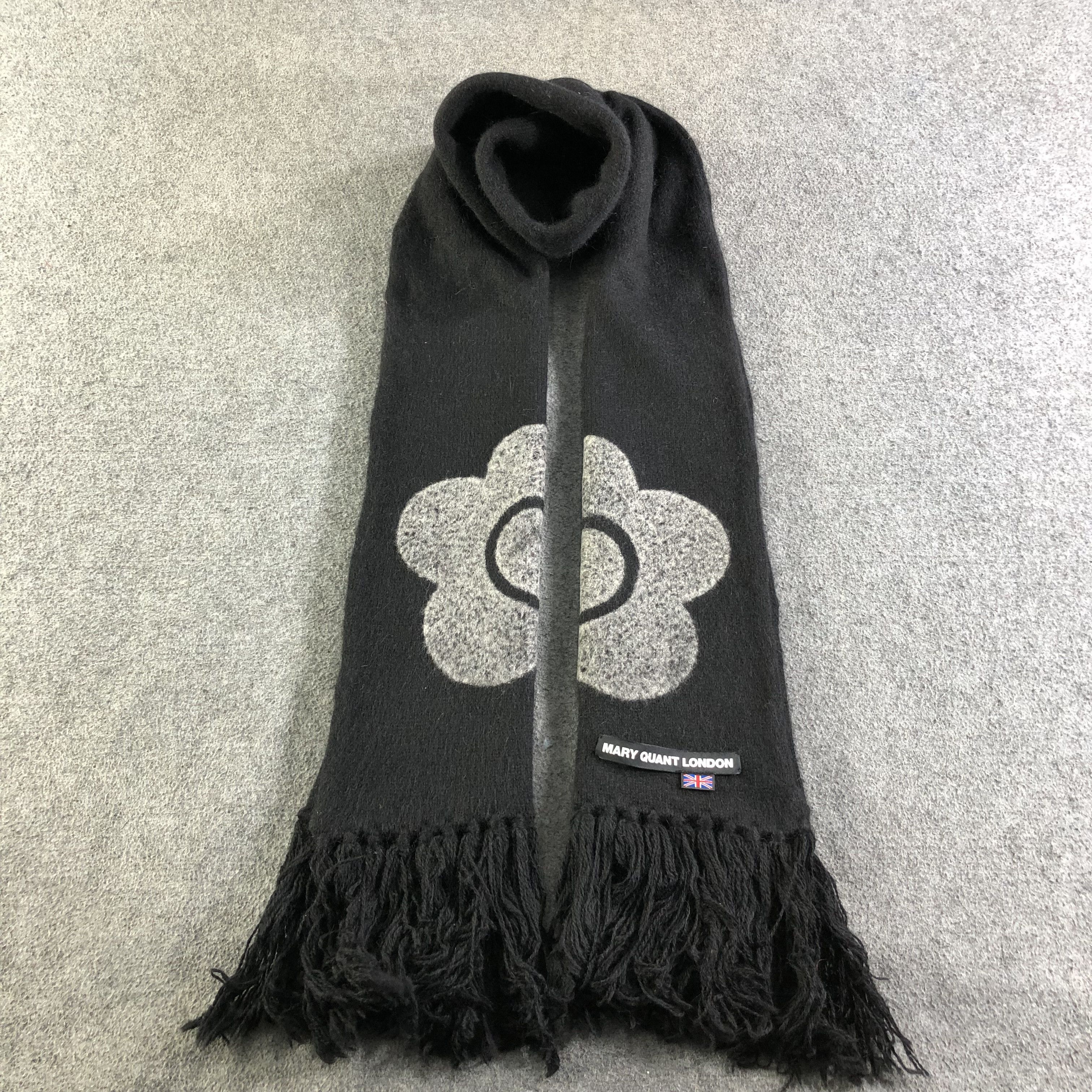 Vintage Mary Quant Flower Wool Scarf Muffler Neckwear V2191 Size ONE SIZE - 1 Thumbnail