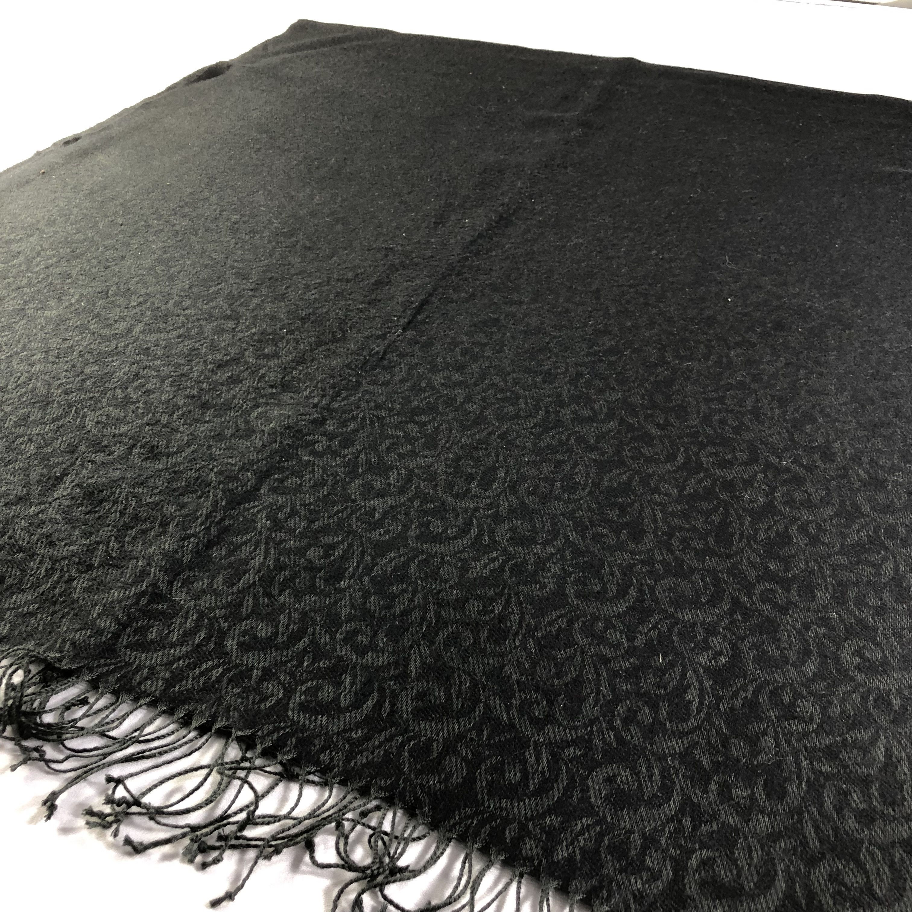 Pierre Balmain × Vintage Pierre Balmain Oversized Scarf Muffler Neckwear V2217 Size ONE SIZE - 2 Thumbnail