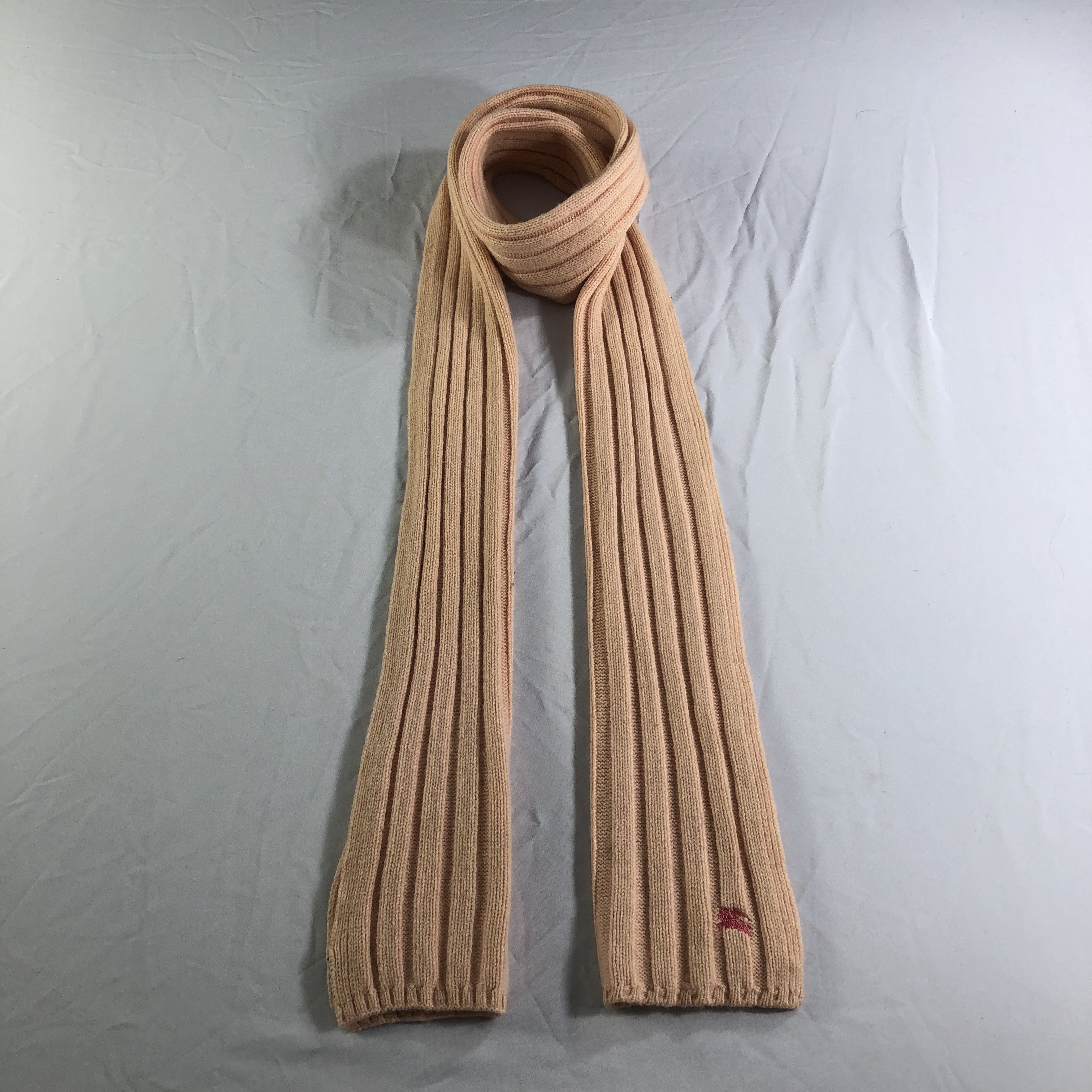 Burberry Burberrys Pleated Knit Wool Scarf Muffler Neckwear V2230 Size ONE SIZE - 1 Thumbnail