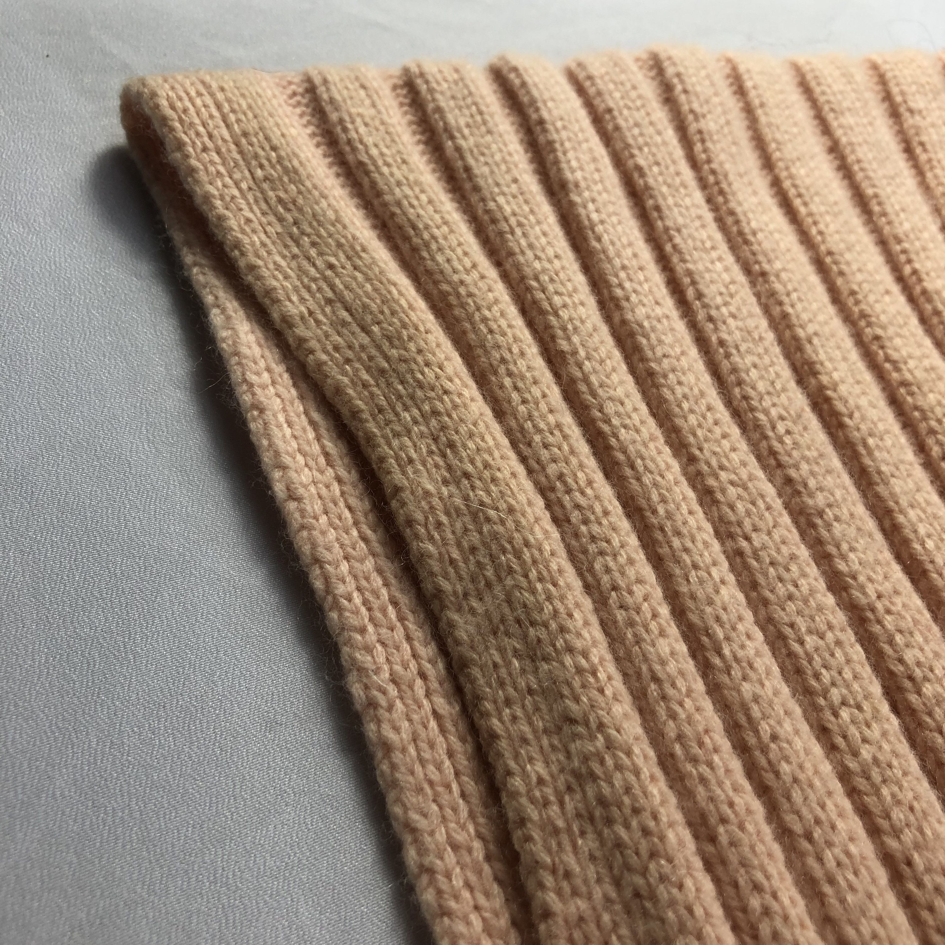 Burberry Burberrys Pleated Knit Wool Scarf Muffler Neckwear V2230 Size ONE SIZE - 13 Thumbnail