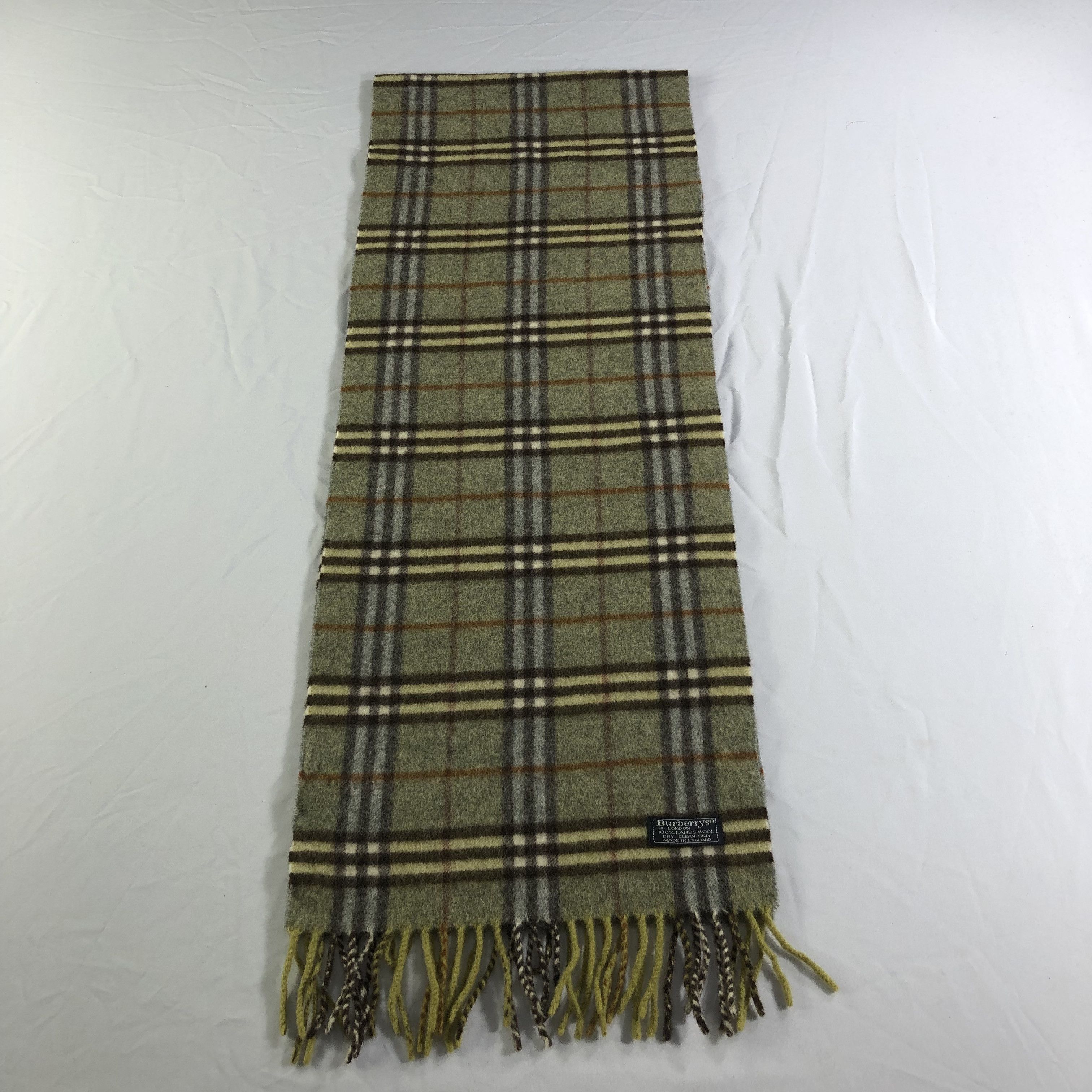 Burberry Burberrys Nova Check Wool Scarf Muffler Neckwear V2235 Size ONE SIZE - 2 Thumbnail