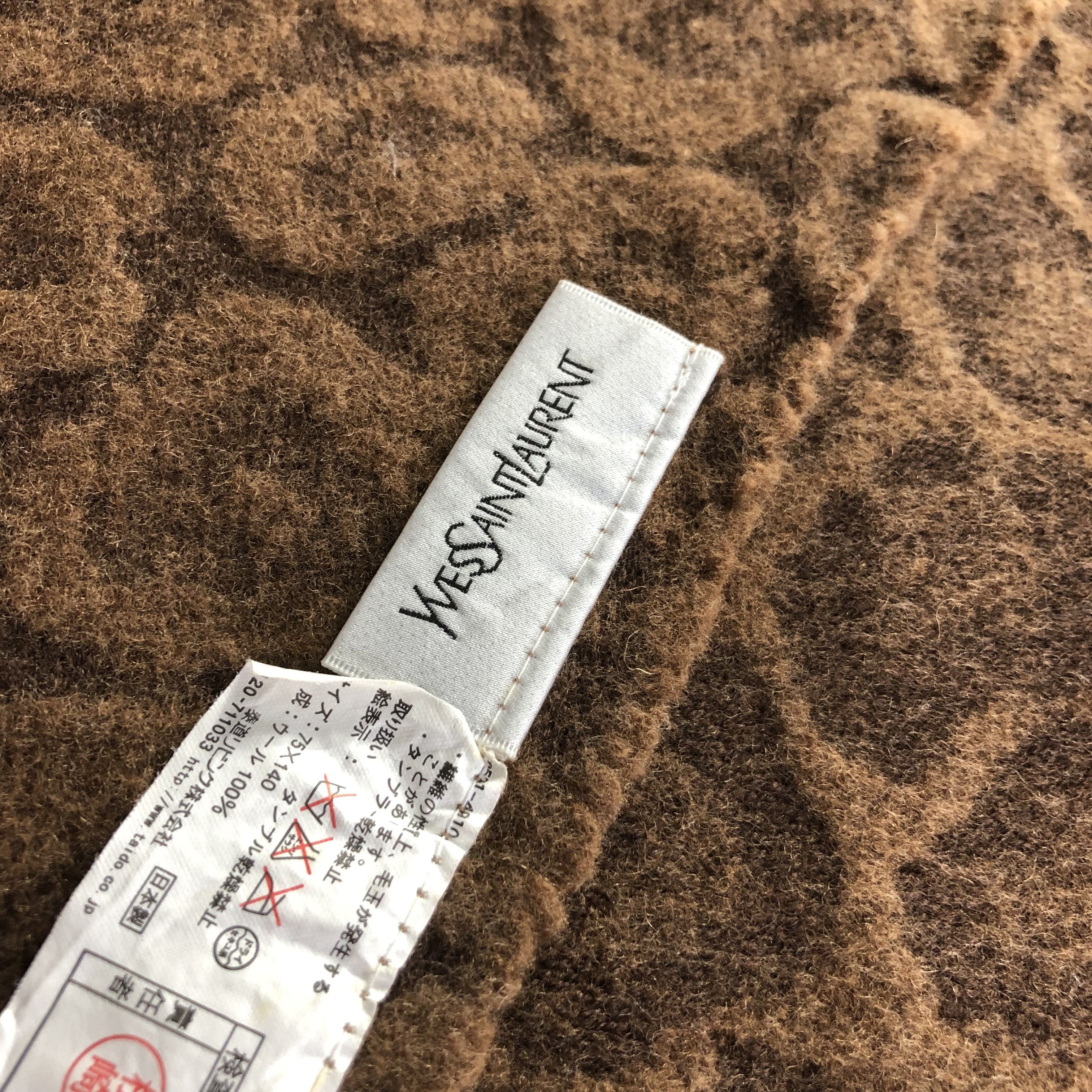 Yves Saint Laurent Yves Saint Laurent Wool Scarf Muffler Neckwear V2242 Size ONE SIZE - 5 Thumbnail