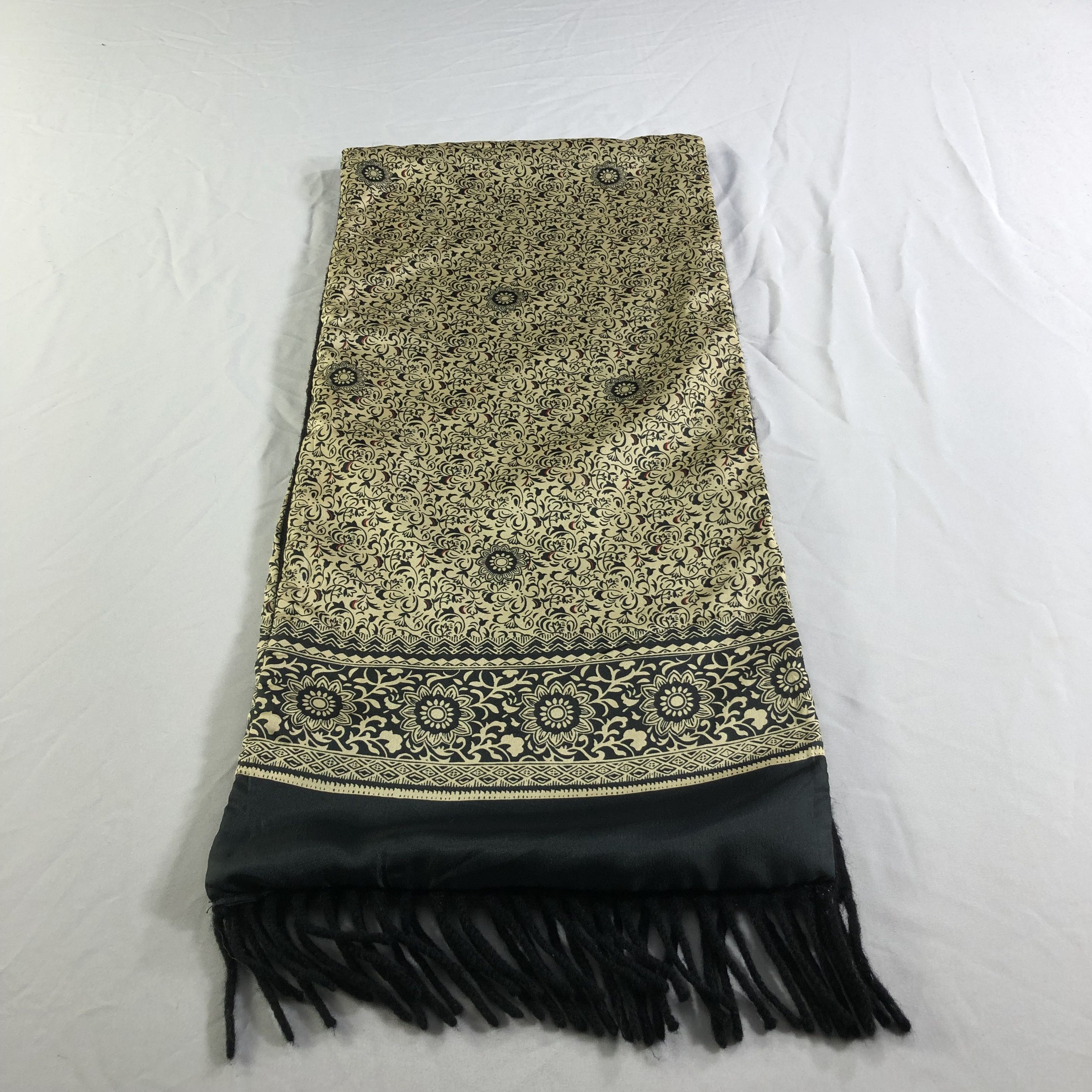 Vintage Luxury Silk/Wool Scarf Muffler Neckwear V2282 Size ONE SIZE - 2 Thumbnail