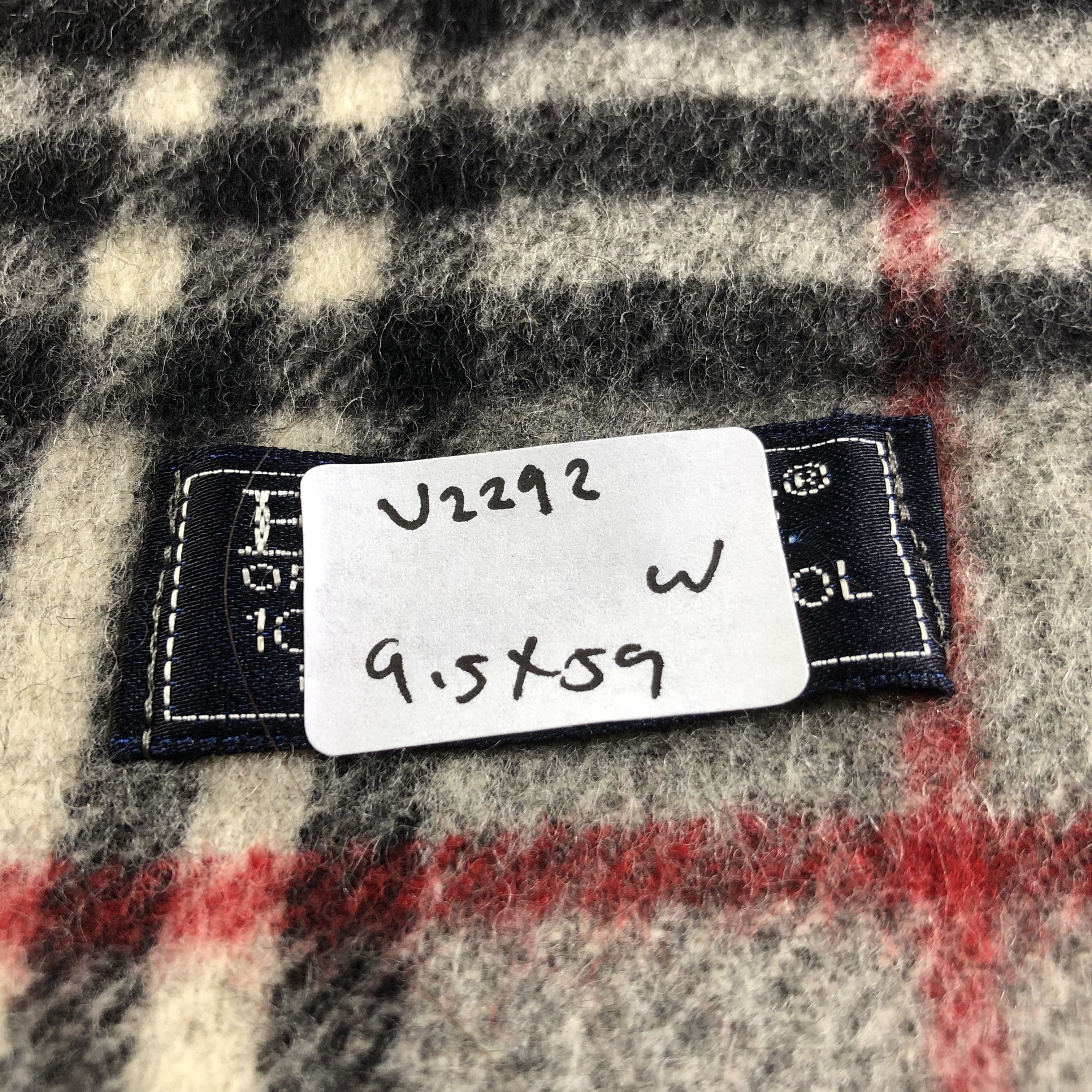 Burberry Burberrys Nova Check Wool Scarf Muffler Neckwear V2292 Size ONE SIZE - 6 Thumbnail