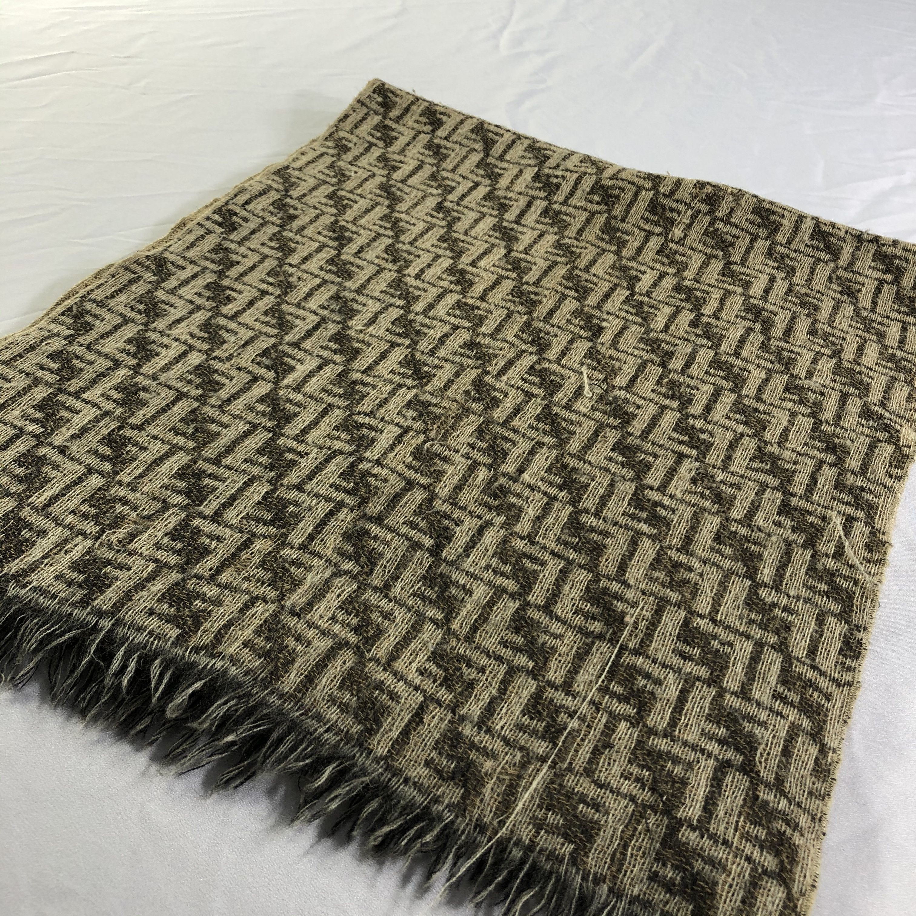 Japanese Brand Vintage Fendi Monogram Wool Scarf Muffler Neckwear V2363 Size ONE SIZE - 3 Thumbnail