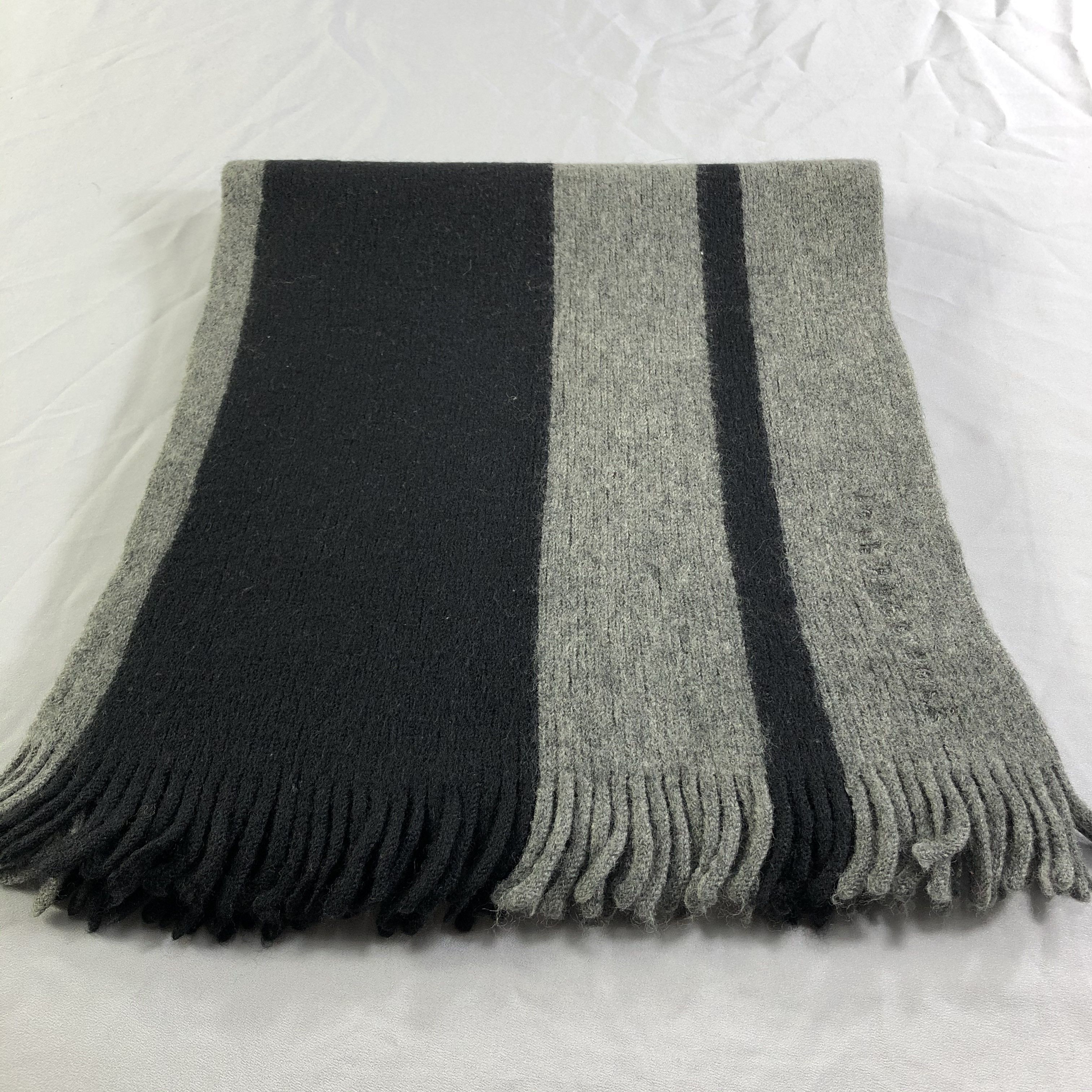 Hugo Boss Hugo Boss Knit Wool Scarf Muffler Neckwear V2369 Size ONE SIZE - 3 Thumbnail