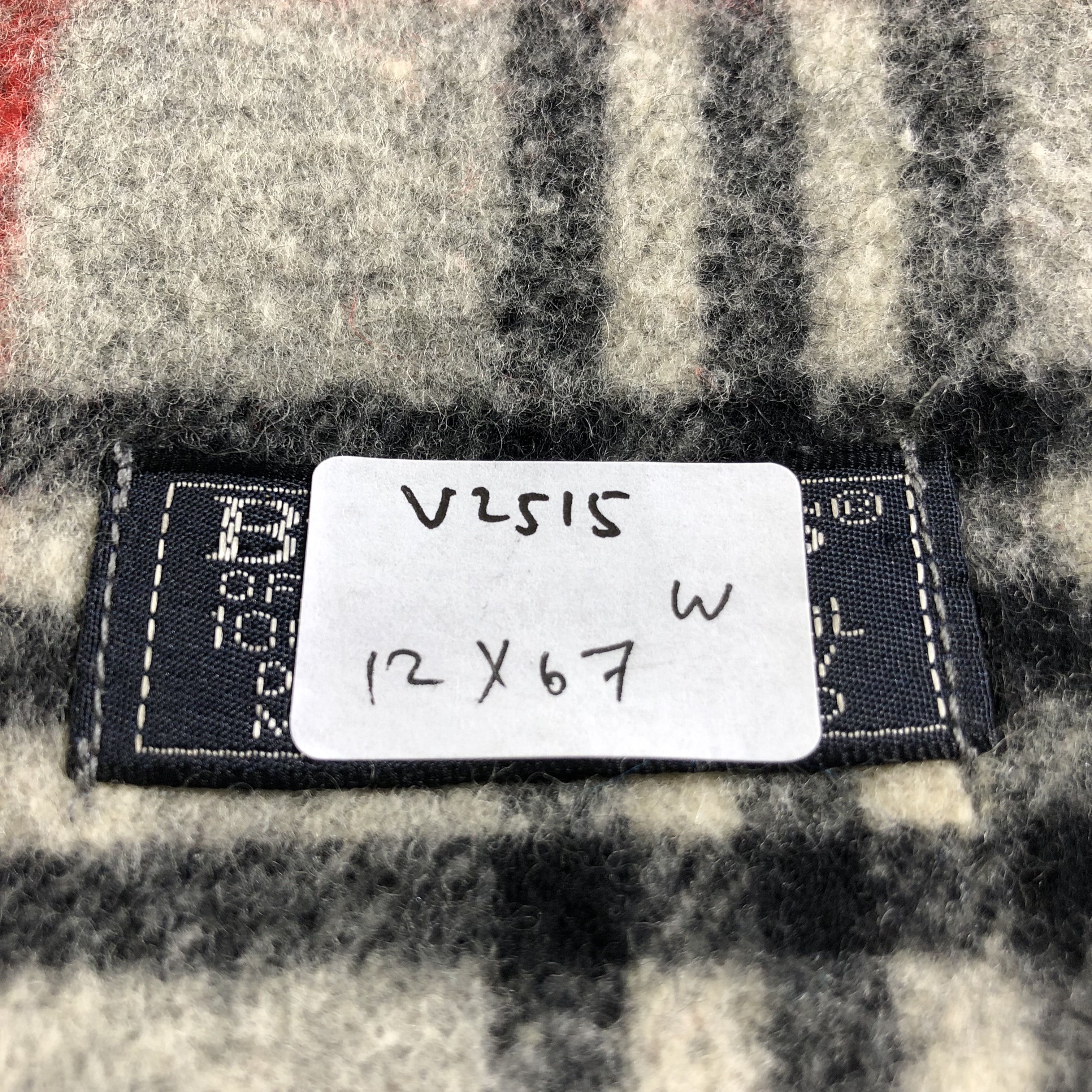 Burberry Burberrys Nova Check Wool Scarf Muffler Neckwear V2515 Size ONE SIZE - 7 Thumbnail