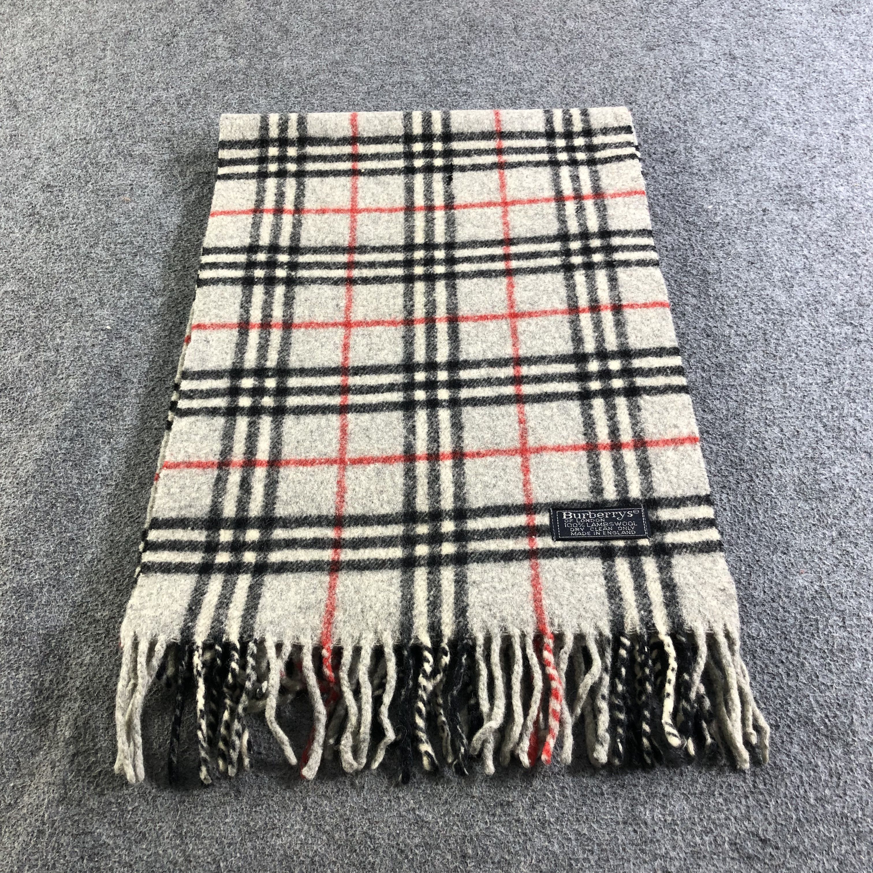 Burberry Burberrys Nova Check Wool Scarf Muffler Neckwear V2515 Size ONE SIZE - 2 Thumbnail