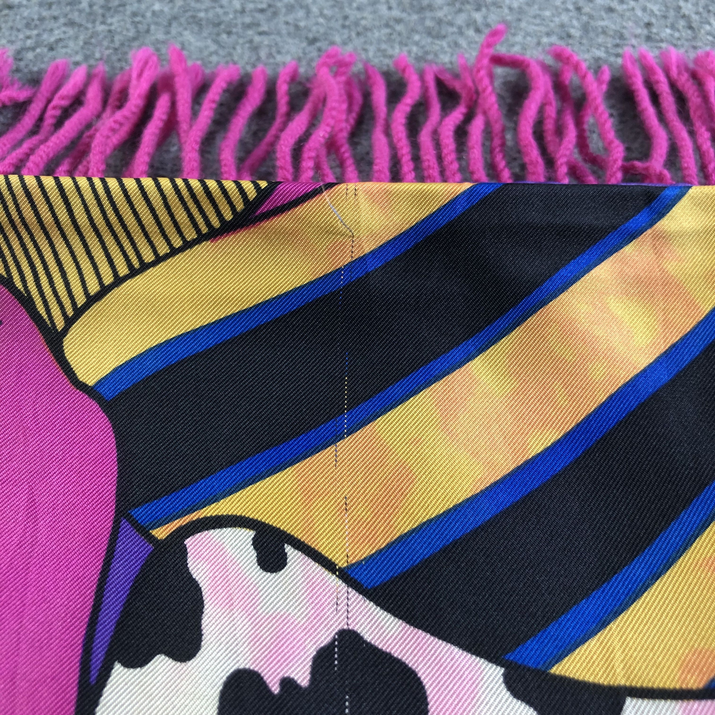 Moschino Moschino Silk/Wool Scarf Muffler Neckwear V2543 Size ONE SIZE - 18 Thumbnail
