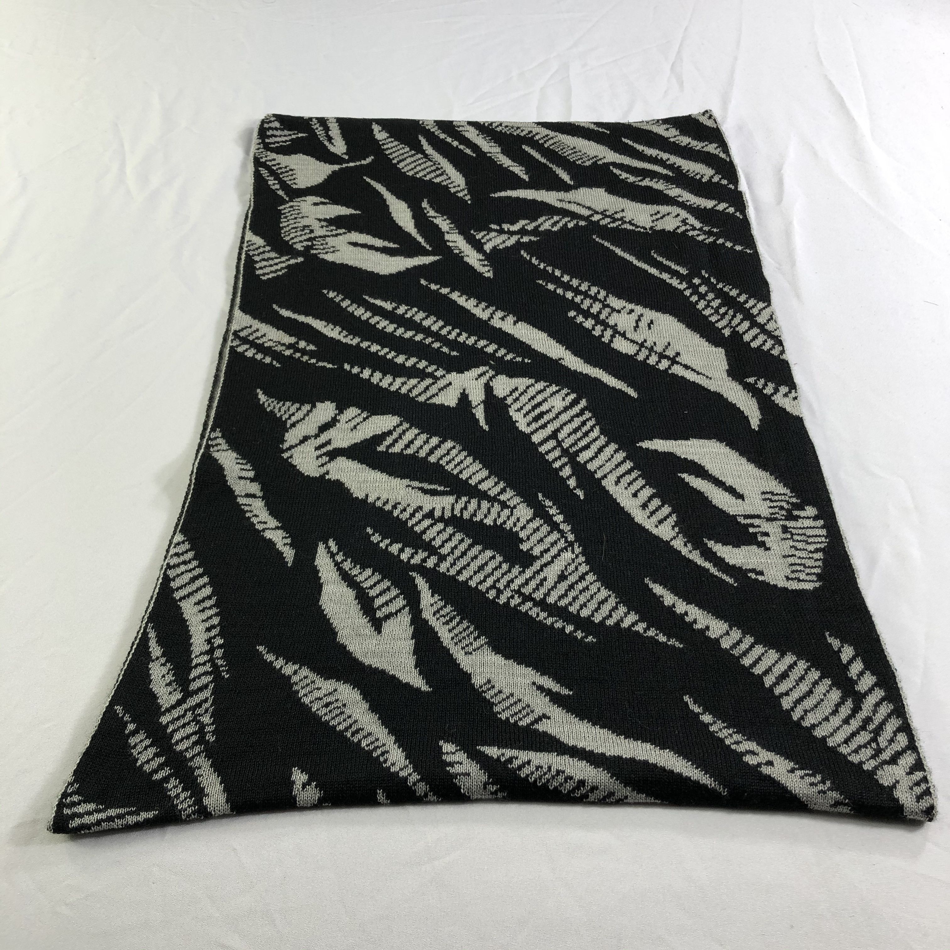 Krizia Uomo Evex by Krizia Uomo Scarf Muffler Neckwear V2559 Size ONE SIZE - 2 Thumbnail