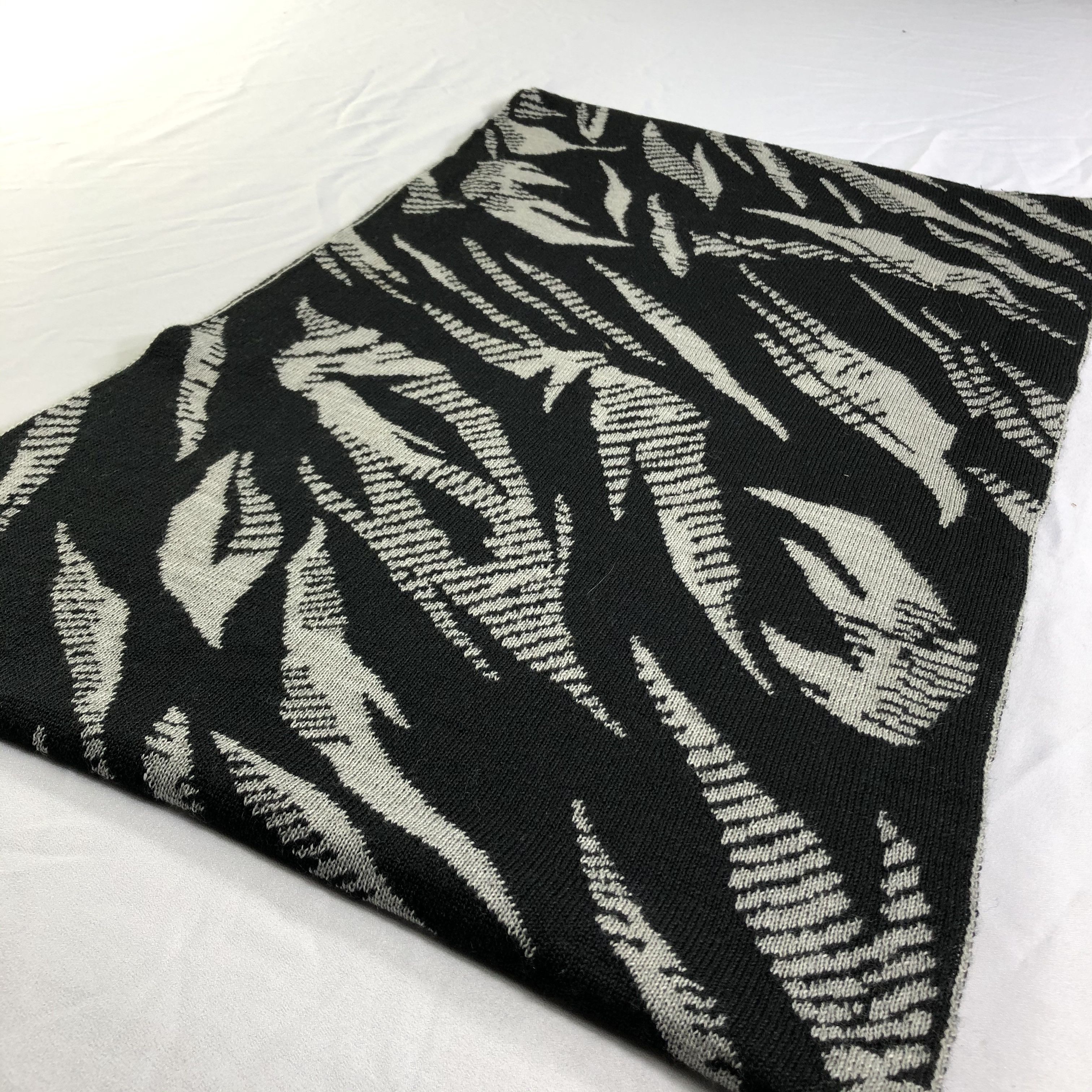 Krizia Uomo Evex by Krizia Uomo Scarf Muffler Neckwear V2559 Size ONE SIZE - 3 Thumbnail