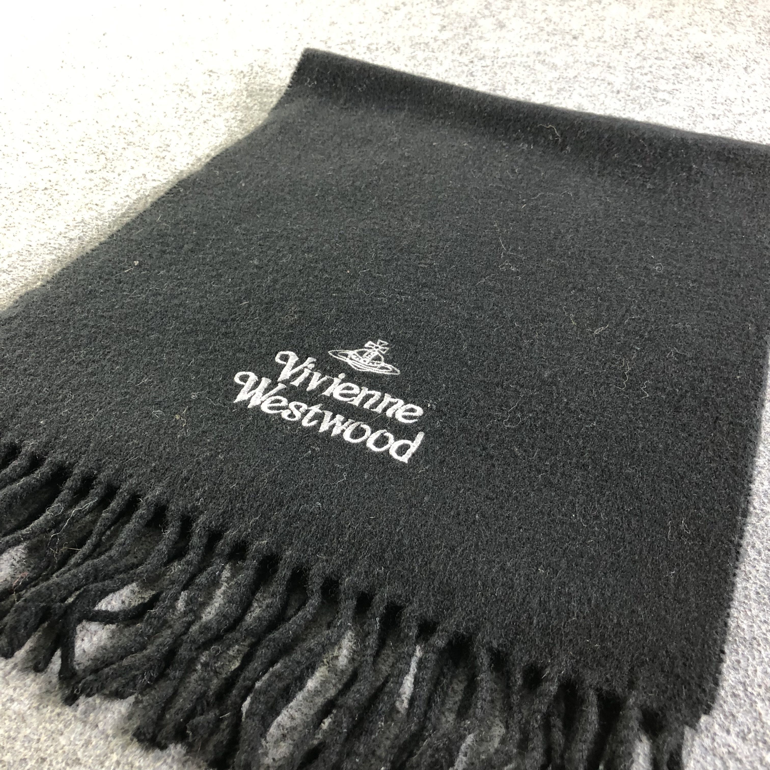 Vivienne Westwood Vivienne Westwood Wool Scarf Muffler Neckwear V2592 Size ONE SIZE - 2 Thumbnail
