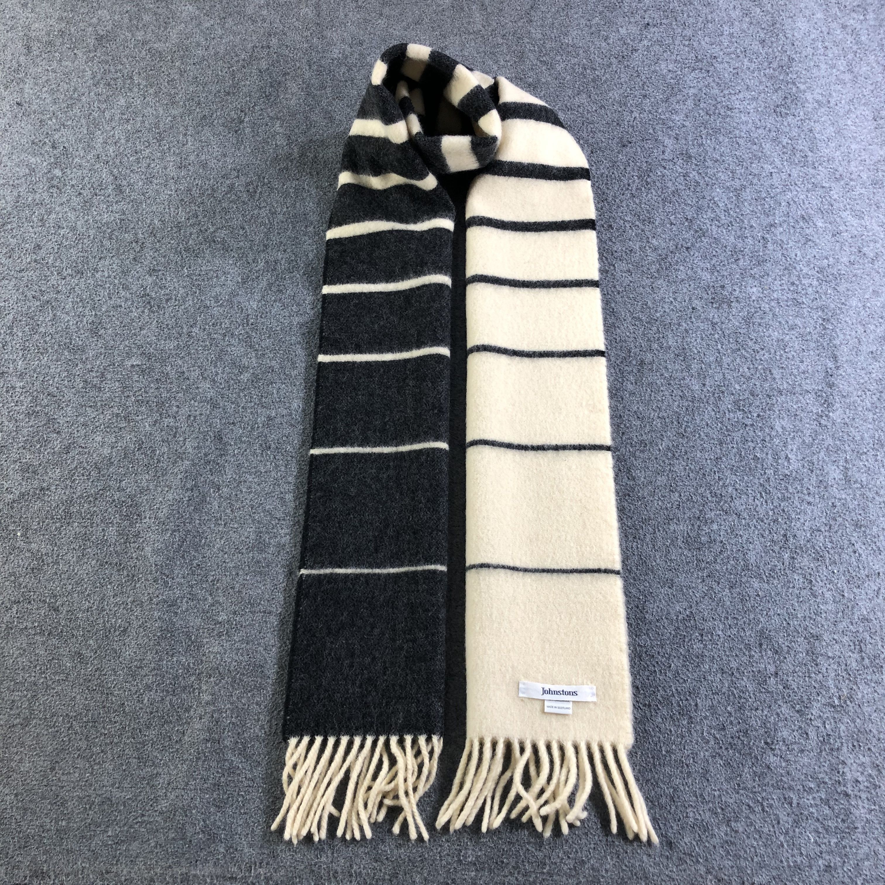 Johnstons Of Elgin Johnstons Of Elgin Striped Wool Scarf Muffler Neckwear V2598 Size ONE SIZE - 1 Thumbnail