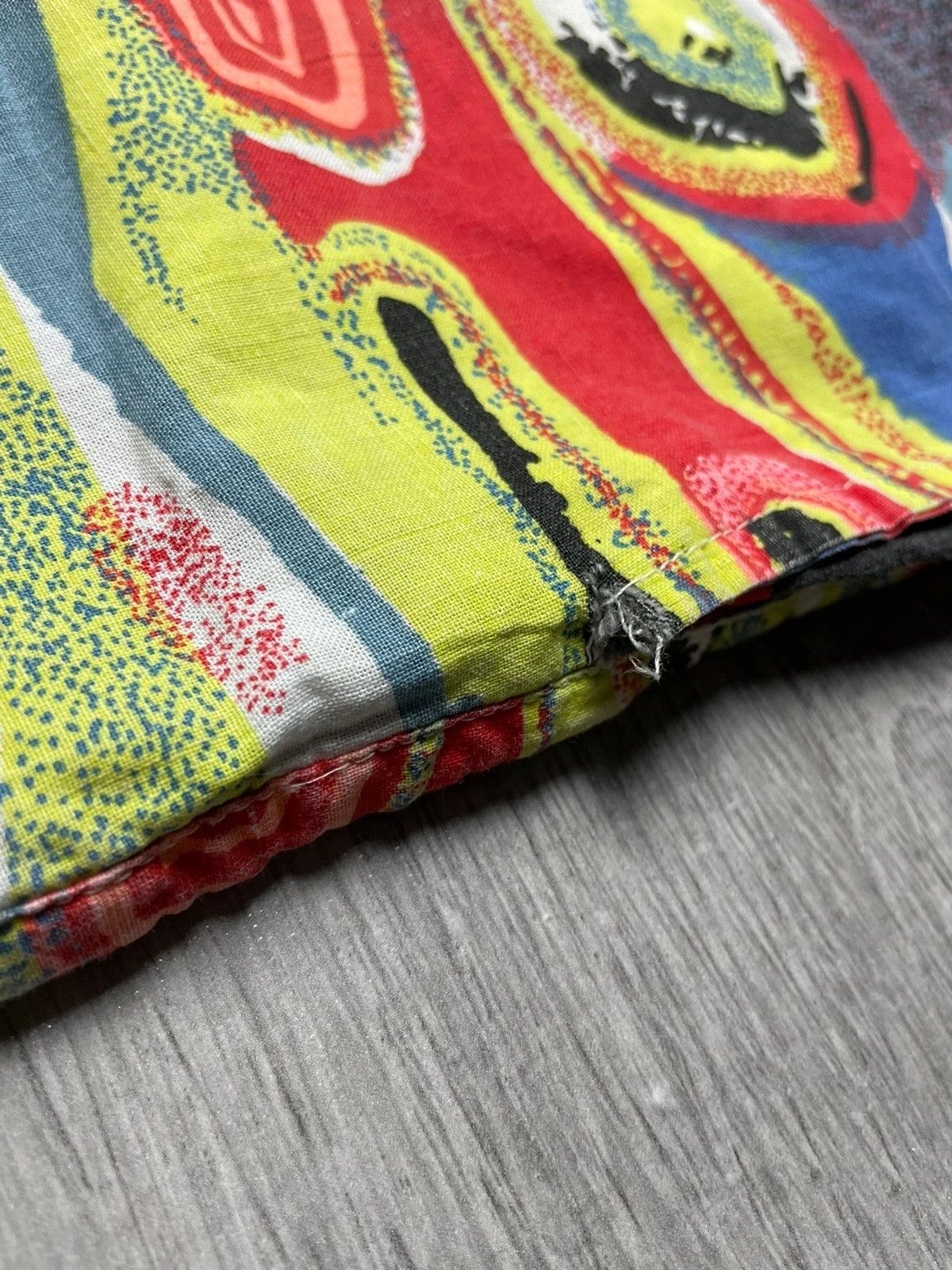 Band Tees Art shorts vintage band tee crazy Avant garde size Medium Size US 32 / EU 48 - 3 Thumbnail