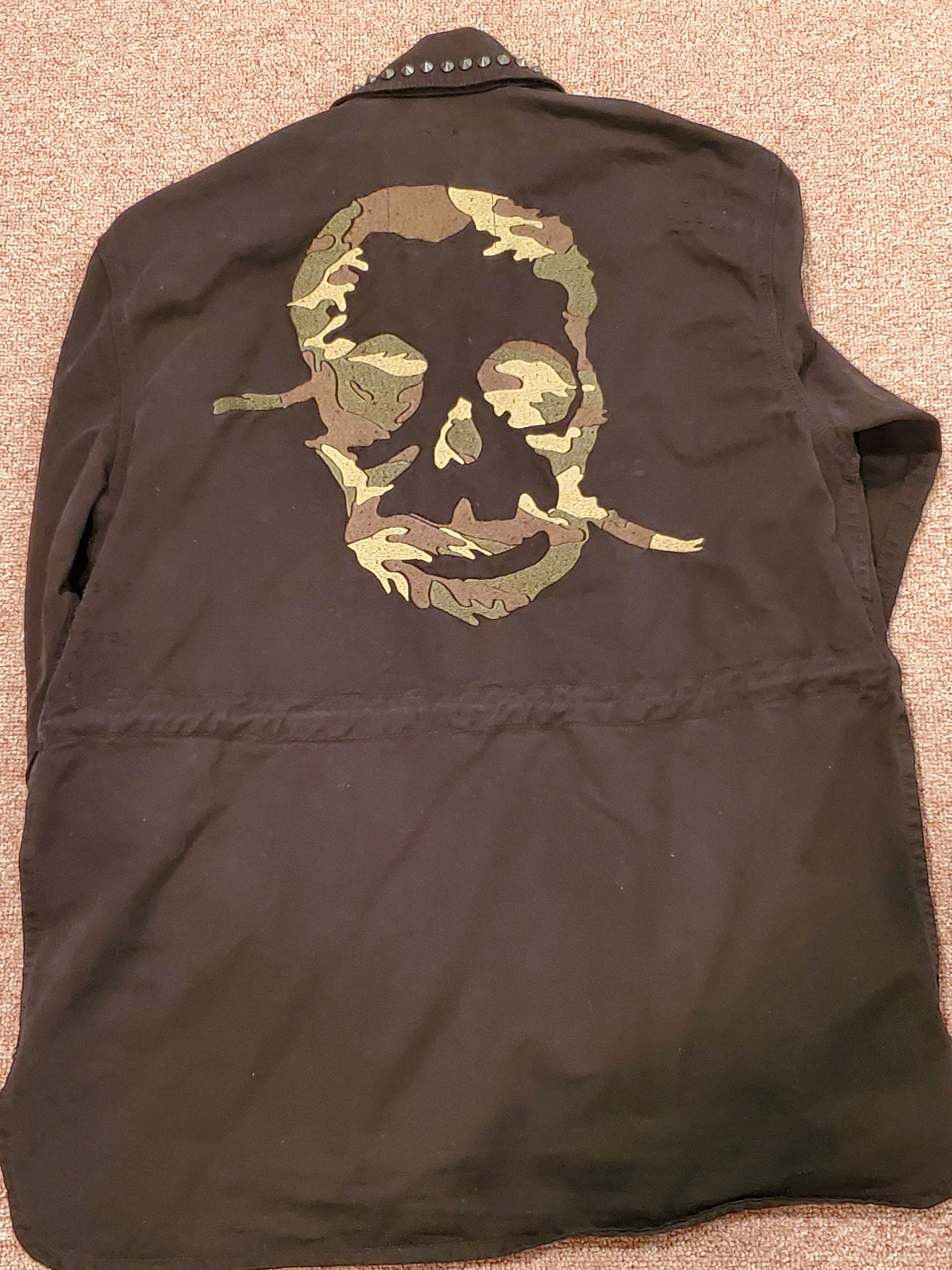 Embroidered Skull Grun Coat