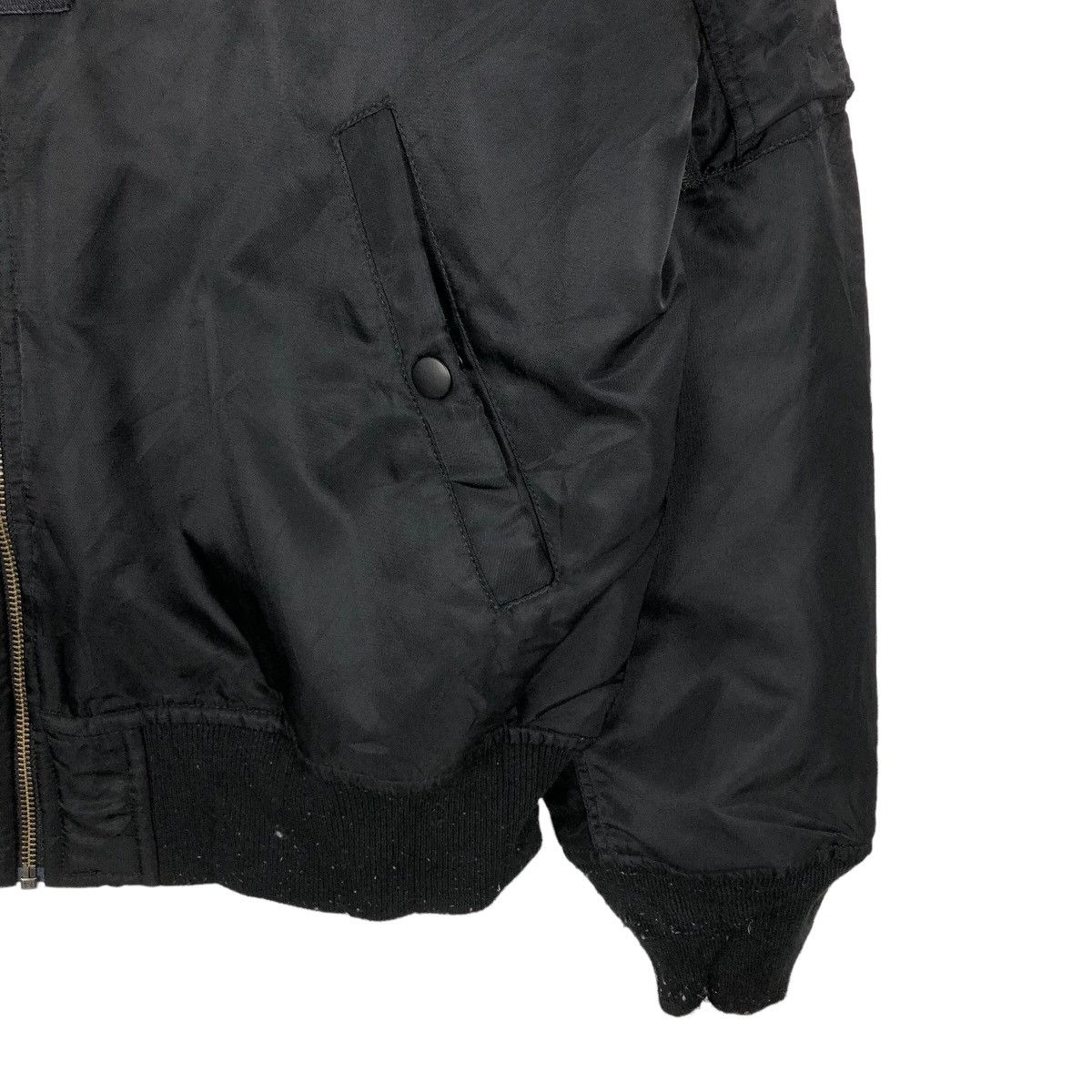 Japanese Brand 🔥90’s VINTAGE RIOT RIOT BOMBER JACKET GU JAPAN ISSEY MIYAKE Size US L / EU 52-54 / 3 - 4 Thumbnail