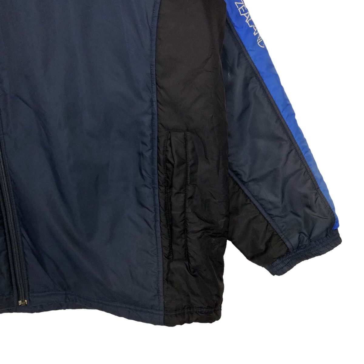 Japanese Brand 🔥VINTAGE BOMBER JACKET CANTERBURY OF NEW ZEALAND Size US L / EU 52-54 / 3 - 4 Thumbnail