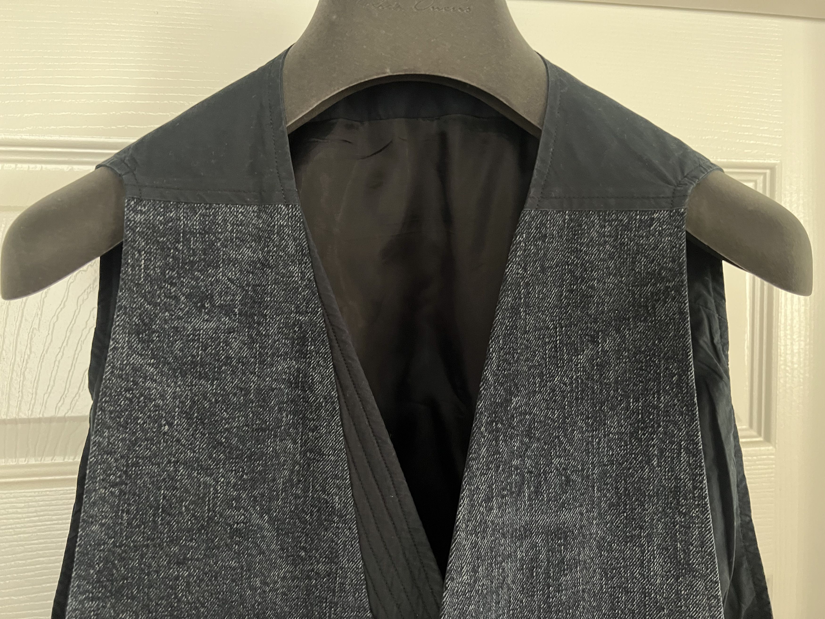 Rick Owens Rick Owens Denim Degrade Zipper Flying V Vest Size US M / EU 48-50 / 2 - 3 Thumbnail