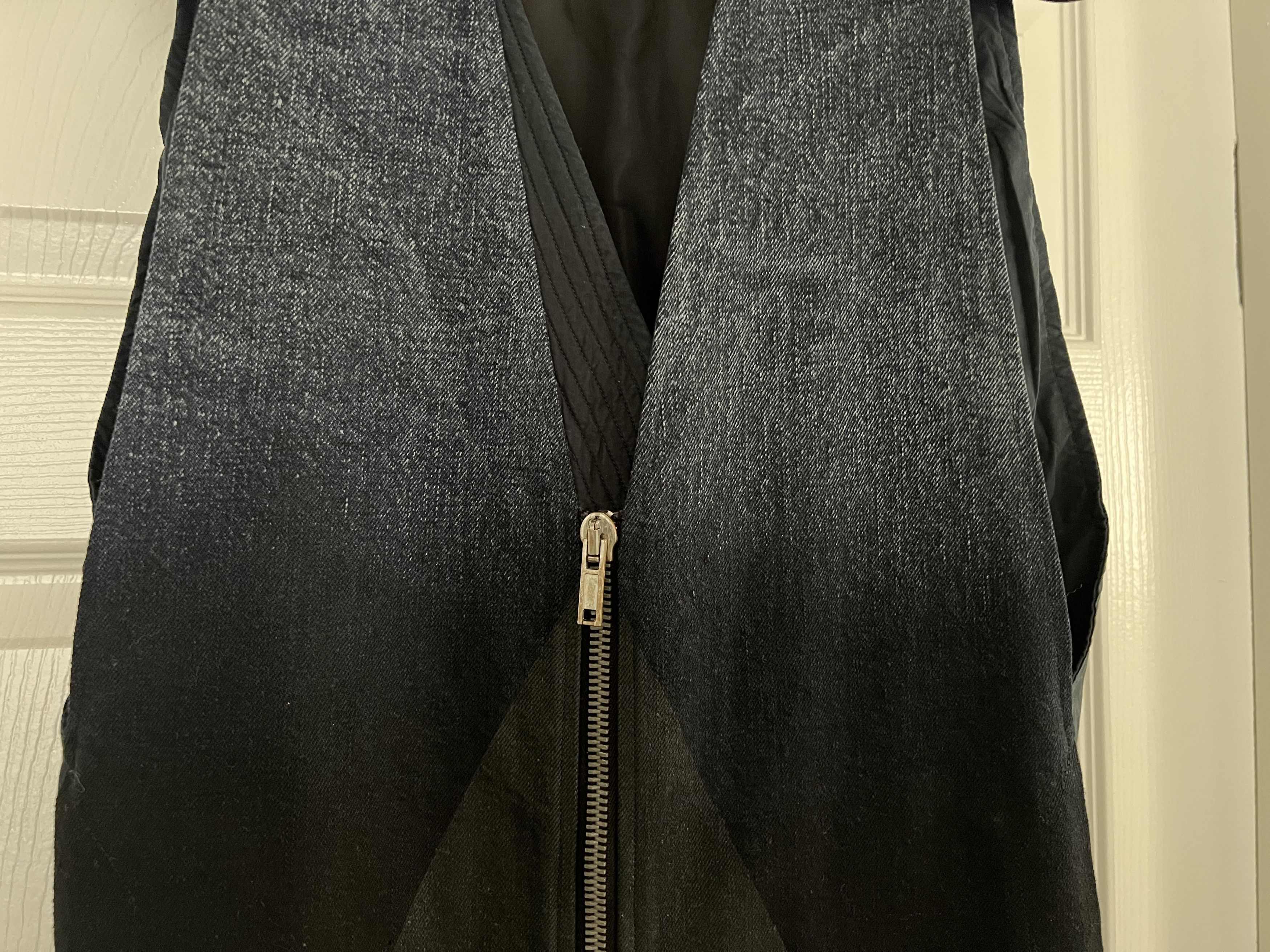 Rick Owens Rick Owens Denim Degrade Zipper Flying V Vest Size US M / EU 48-50 / 2 - 4 Thumbnail