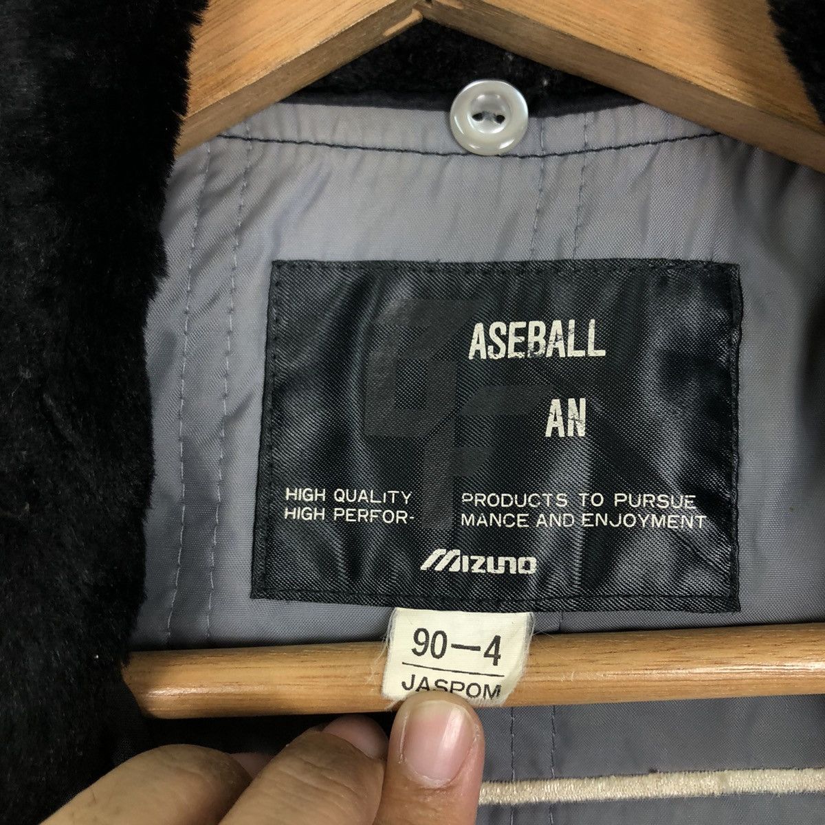 Japanese Brand 🔥VINTAGE BOMBER JACKET KUMAMOTO UNIVERSITY BASEBALL IN US Size US M / EU 48-50 / 2 - 12 Thumbnail