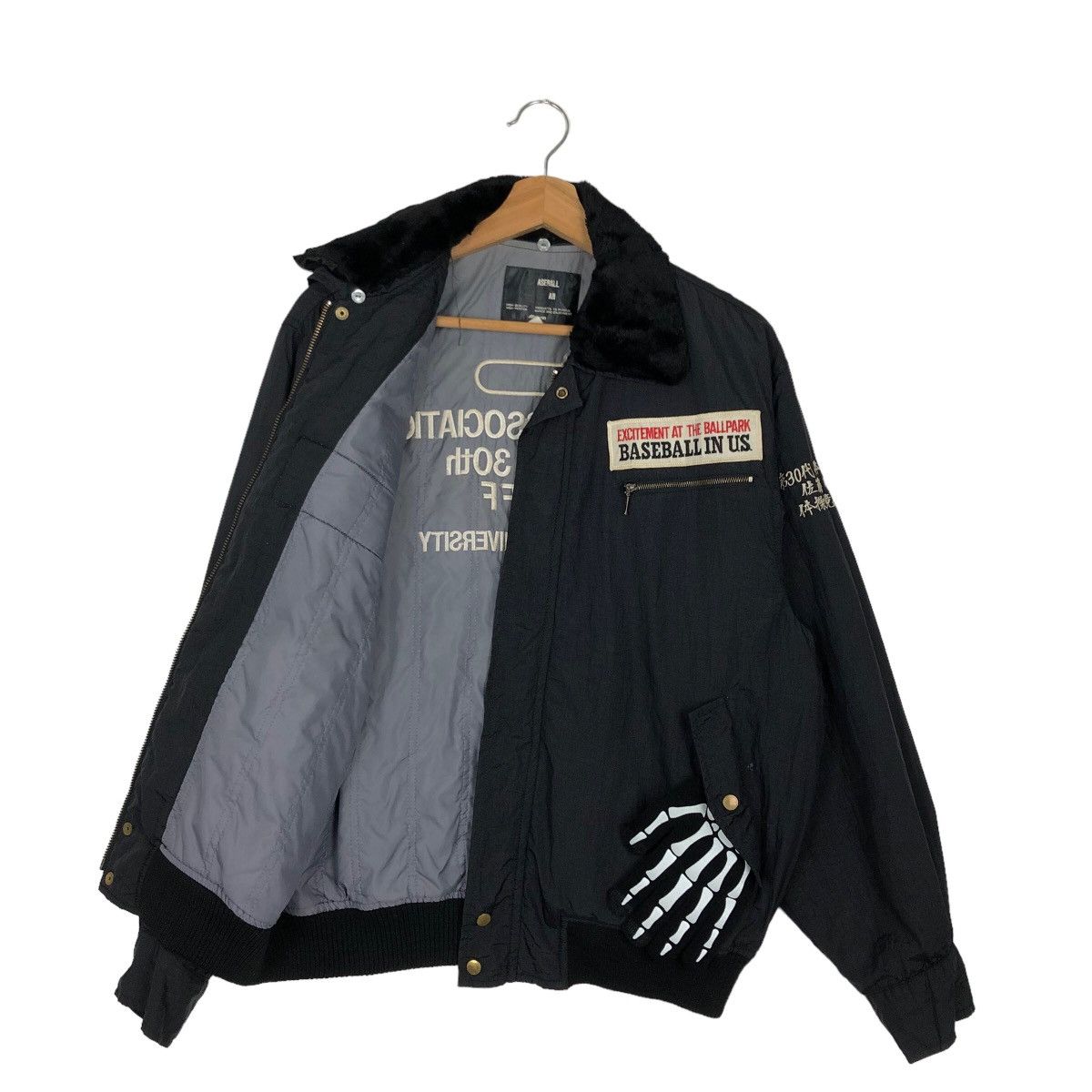 Japanese Brand 🔥VINTAGE BOMBER JACKET KUMAMOTO UNIVERSITY BASEBALL IN US Size US M / EU 48-50 / 2 - 8 Thumbnail