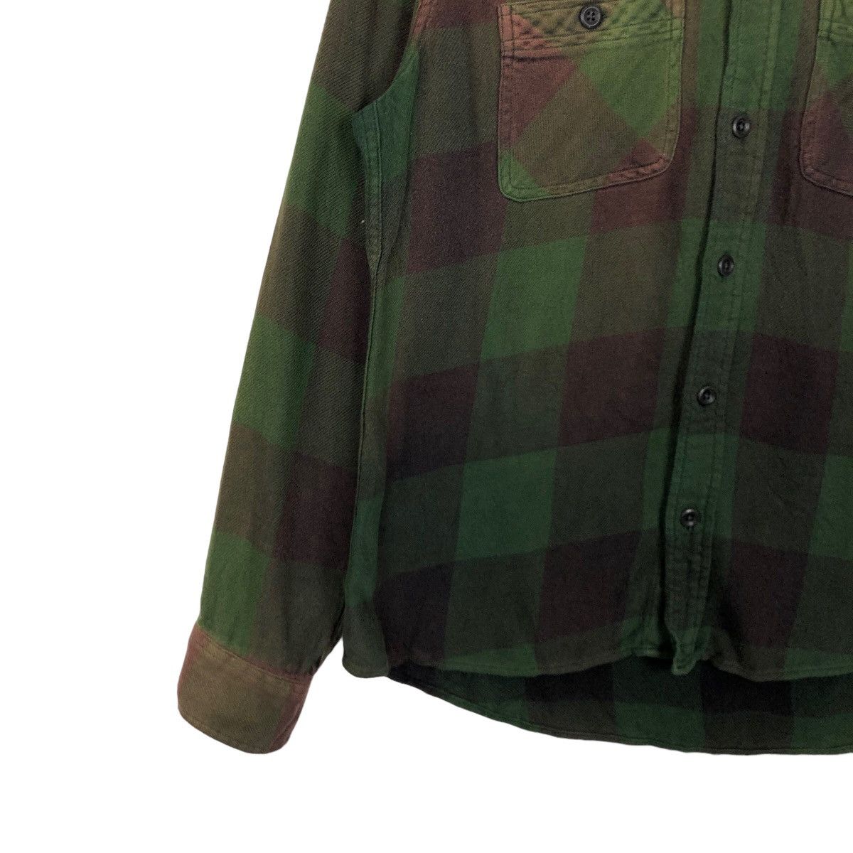 Japanese Brand 🔥90’s VINTAGE WRANGLER FLANNEL JACKET TARTAN DESIGN Size US M / EU 48-50 / 2 - 3 Thumbnail