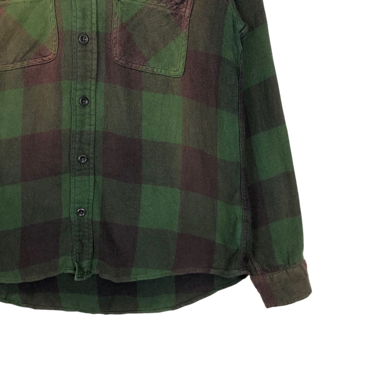 Japanese Brand 🔥90’s VINTAGE WRANGLER FLANNEL JACKET TARTAN DESIGN Size US M / EU 48-50 / 2 - 4 Thumbnail