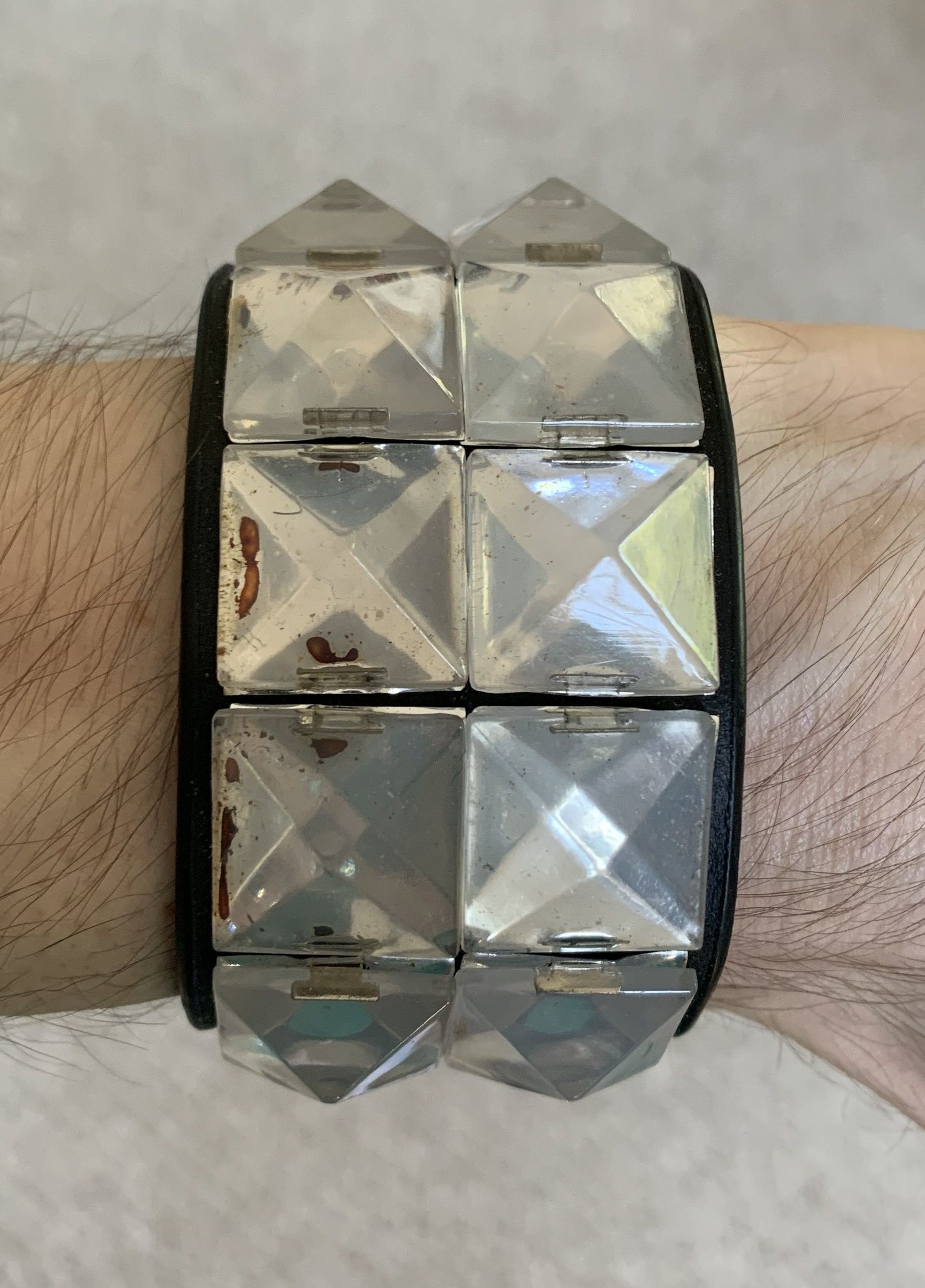 Number (N)ine SS06 Number (N)ine Crystal Studded Leather Bracelet Size ONE SIZE - 1 Thumbnail