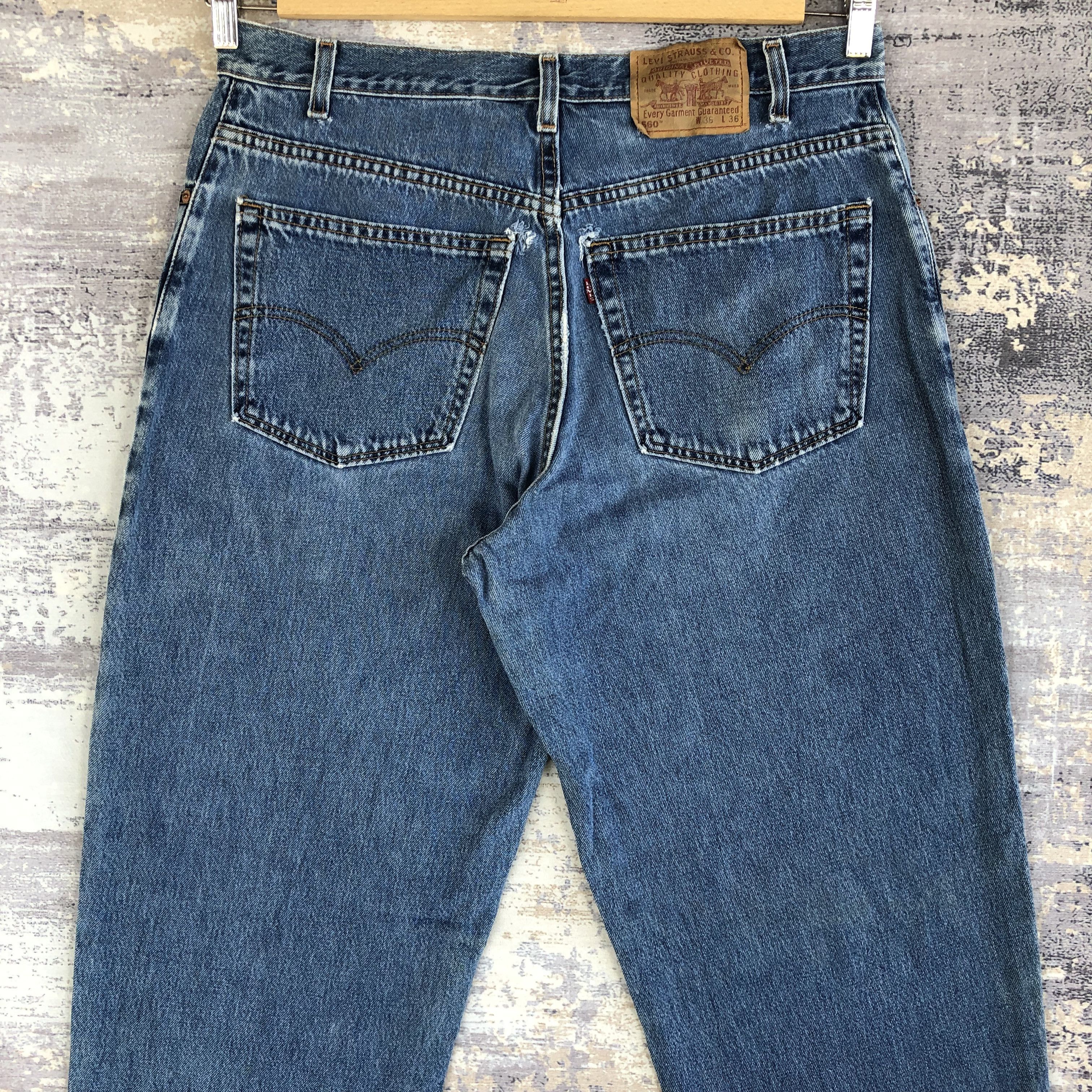 Levi's × Vintage Vintage Levi's 560 Jeans Light Wash Baggy Fit Denim Pants Size US 34 / EU 50 - 4 Thumbnail