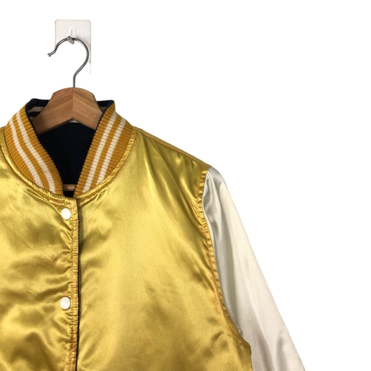 Japanese Brand 🔥90’s VINTAGE REVERSIBLE BOMBER JACKET SATIN SUKAJAN JAPAN Size US L / EU 52-54 / 3 - 5 Thumbnail