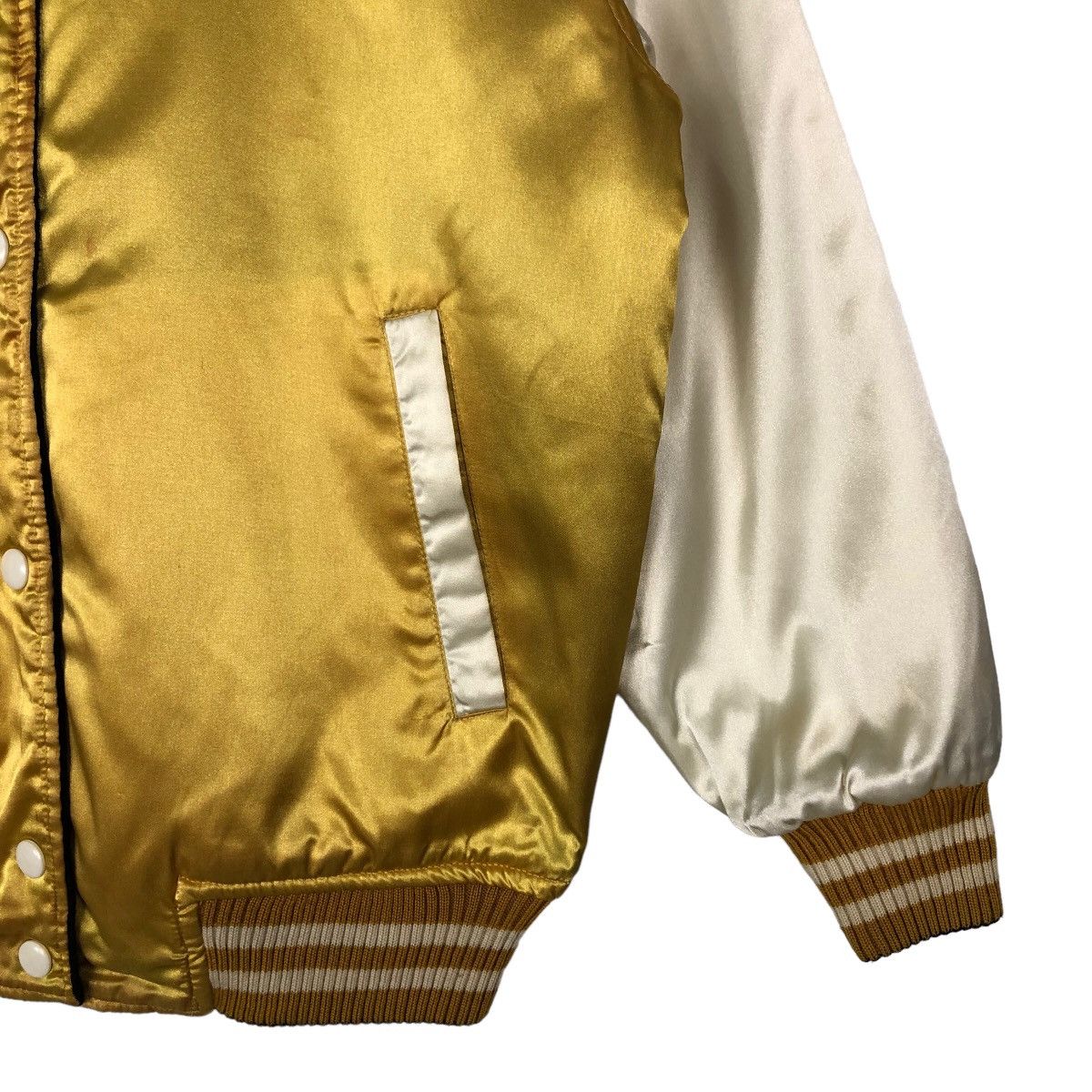Japanese Brand 🔥90’s VINTAGE REVERSIBLE BOMBER JACKET SATIN SUKAJAN JAPAN Size US L / EU 52-54 / 3 - 4 Thumbnail