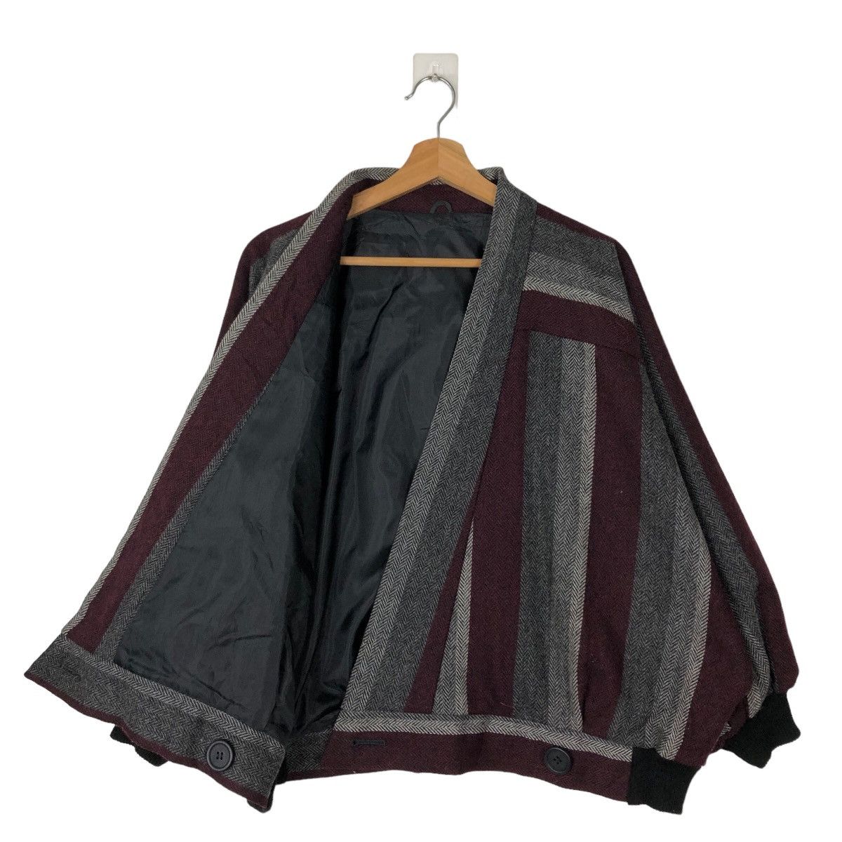 Japanese Brand VINTAGE BOMBER JACKET OVERSIZED DESIGN STRIPED ISSEY MIYAKE Size US M / EU 48-50 / 2 - 8 Thumbnail