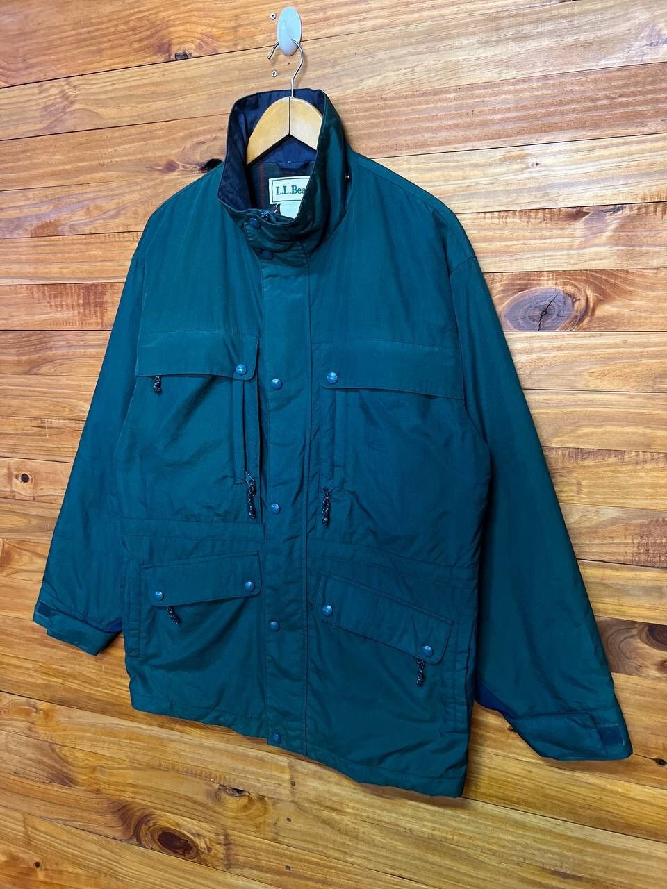 VINTAGE LL BEAN NYLON JACKET
