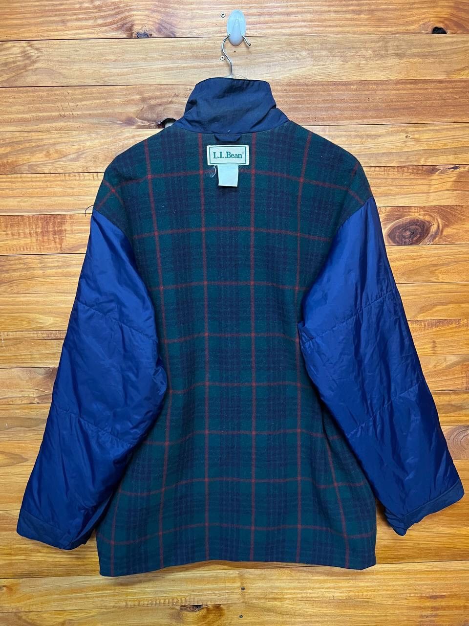 VINTAGE LL BEAN NYLON JACKET