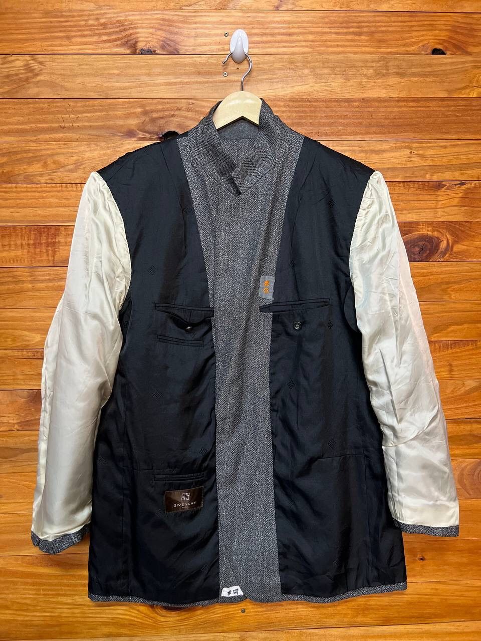 Givenchy GIVENCHY WOOL FISHBONE DESIGN BLAZERS Size 46R - 17 Thumbnail