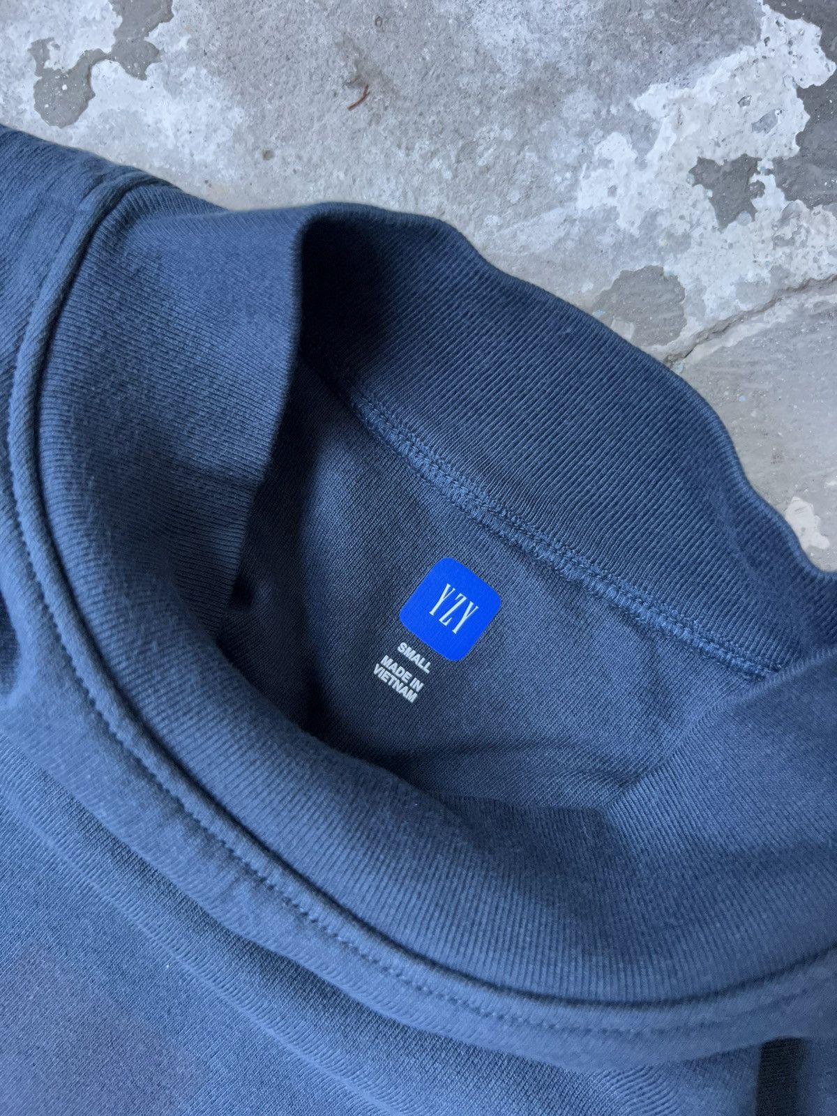 Gap NEW YEEZY GAP NO SEAM TEE DOVE Size US S / EU 44-46 / 1 - 6 Thumbnail
