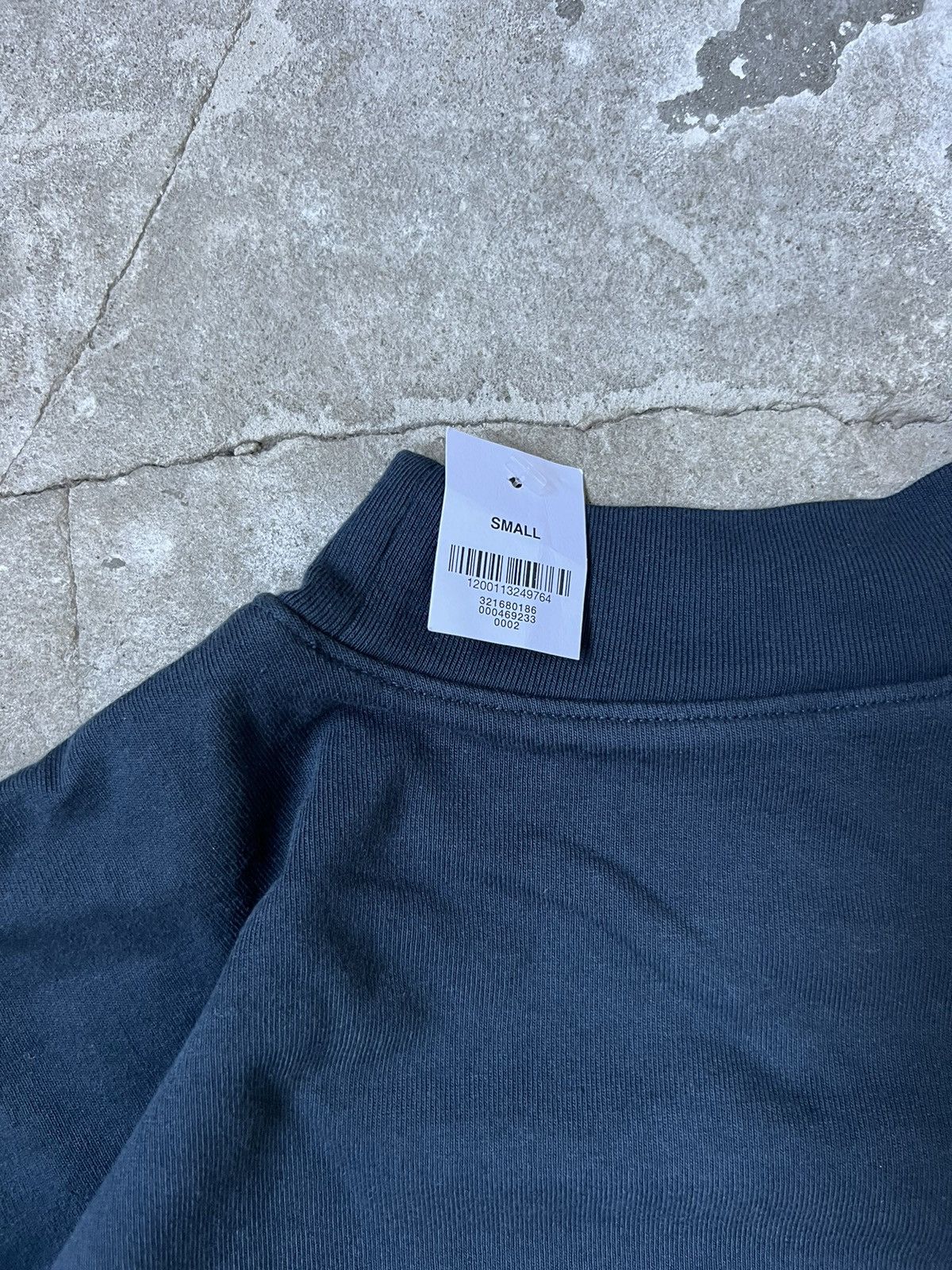 Gap NEW YEEZY GAP NO SEAM TEE DOVE Size US S / EU 44-46 / 1 - 3 Thumbnail