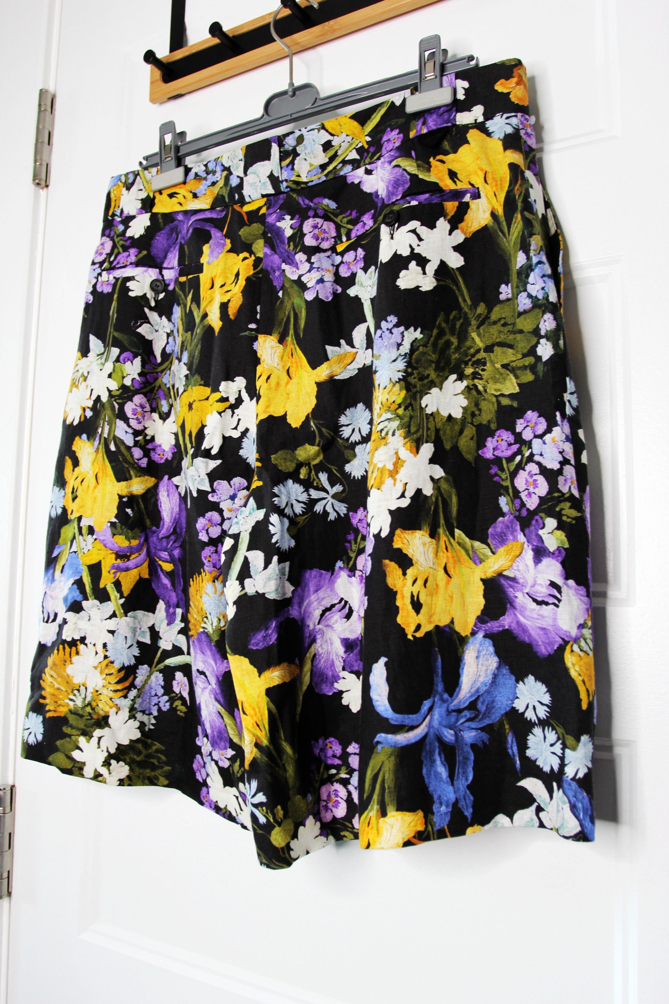 Erdem BNWT SS23 ERDEM MILES CEDRIC GARDEN FLORAL LINEN SHORTS 48 Size US 32 / EU 48 - 7 Thumbnail