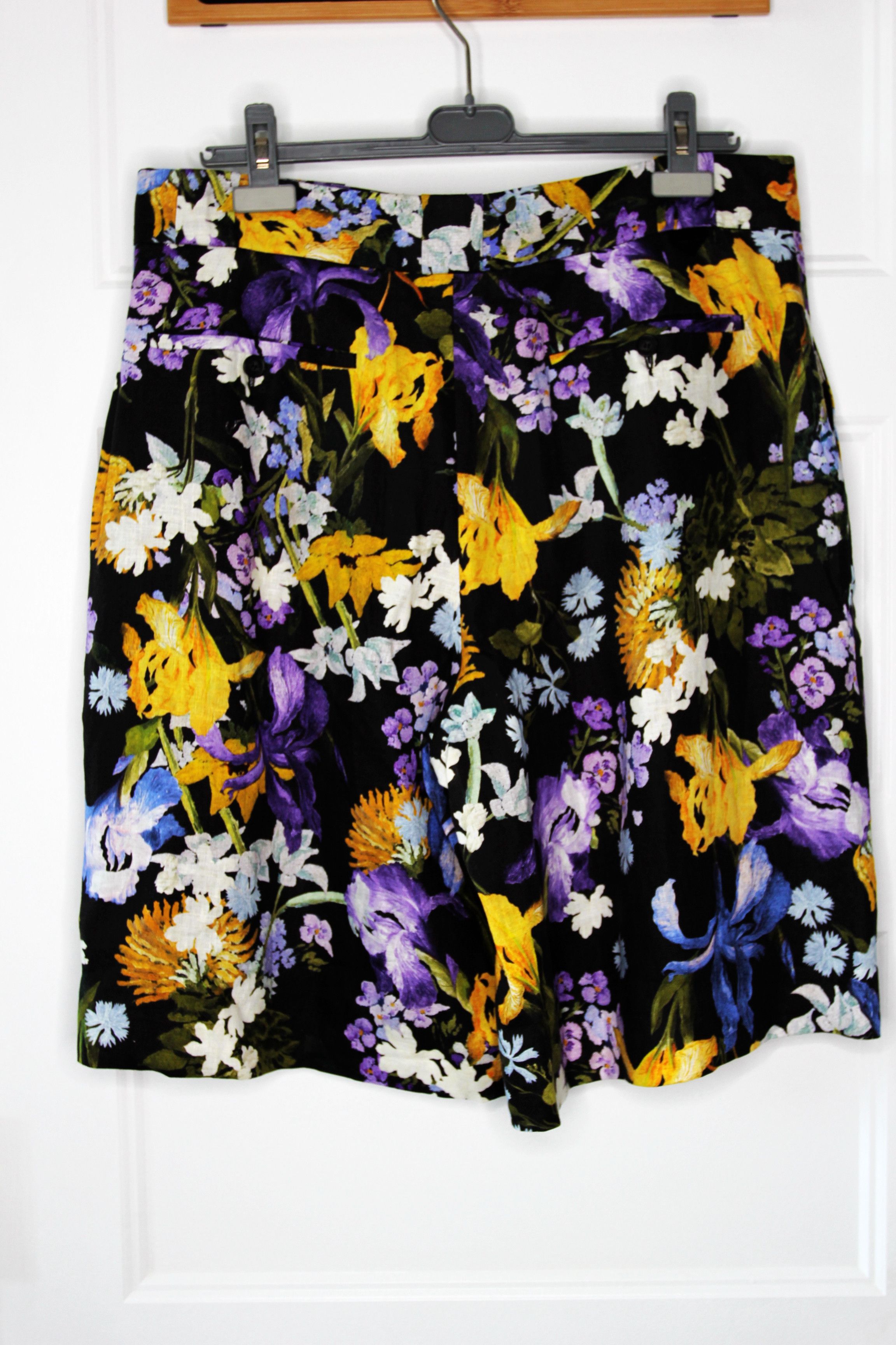 Erdem BNWT SS23 ERDEM MILES CEDRIC GARDEN FLORAL LINEN SHORTS 48 Size US 32 / EU 48 - 3 Thumbnail