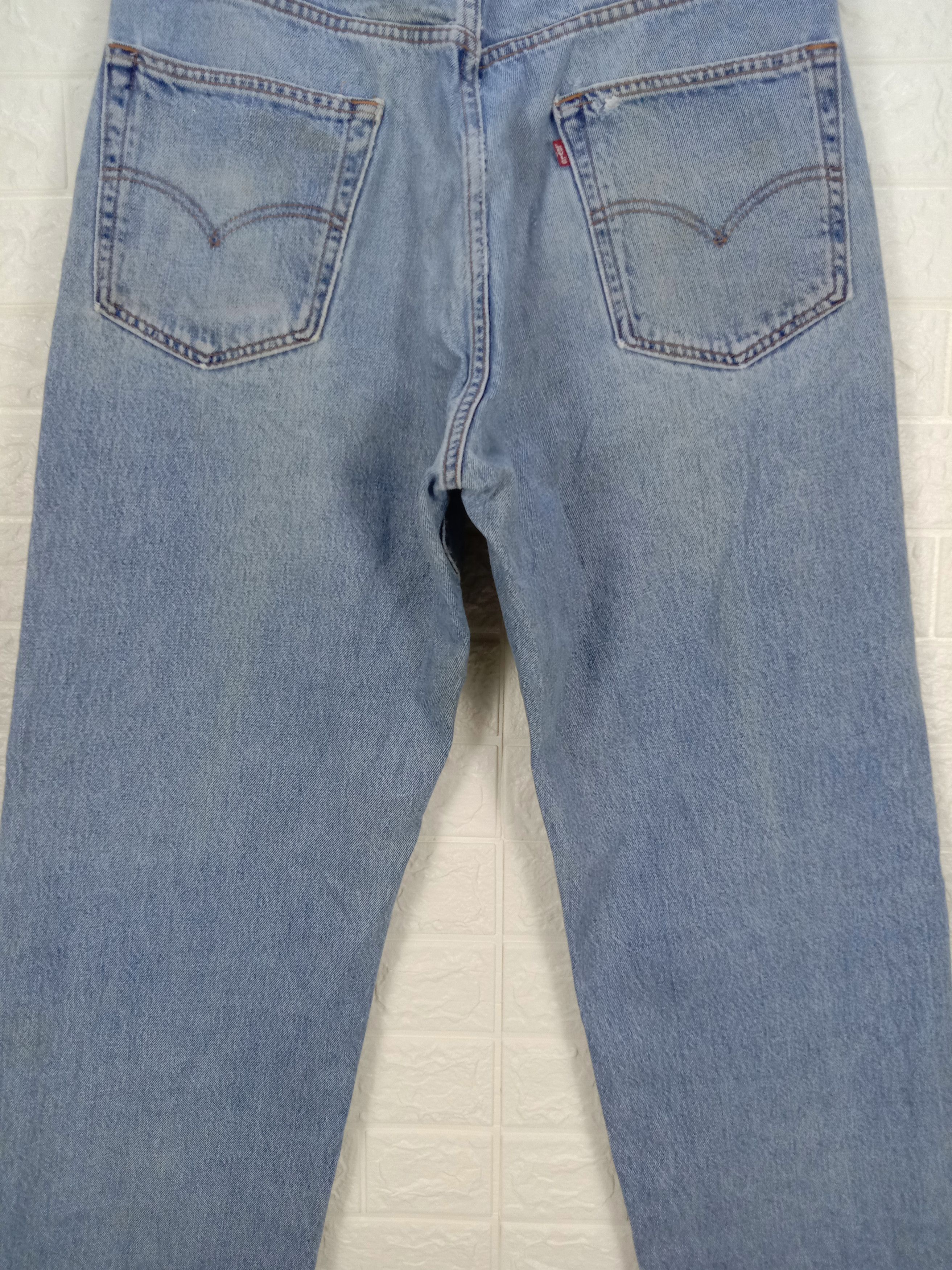 Levi's Vintage Levi's 569 Jeans Stone Wash Loose Straight Fit Denim Size US 35 - 7 Thumbnail