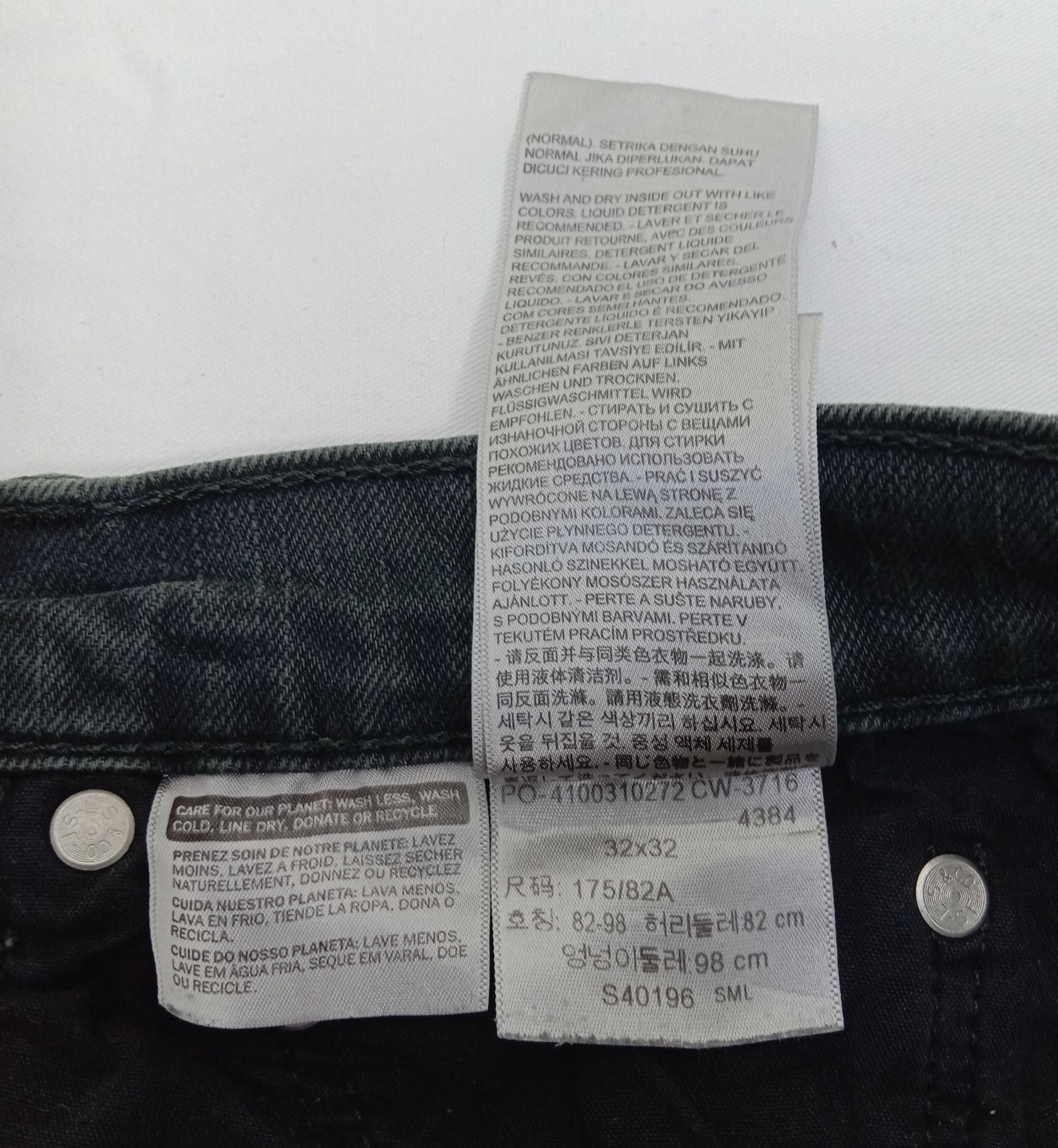 Levi's Vintage Levi's 511 Slim Jeans Faded Black Denim Size US 32 / EU 48 - 12 Thumbnail