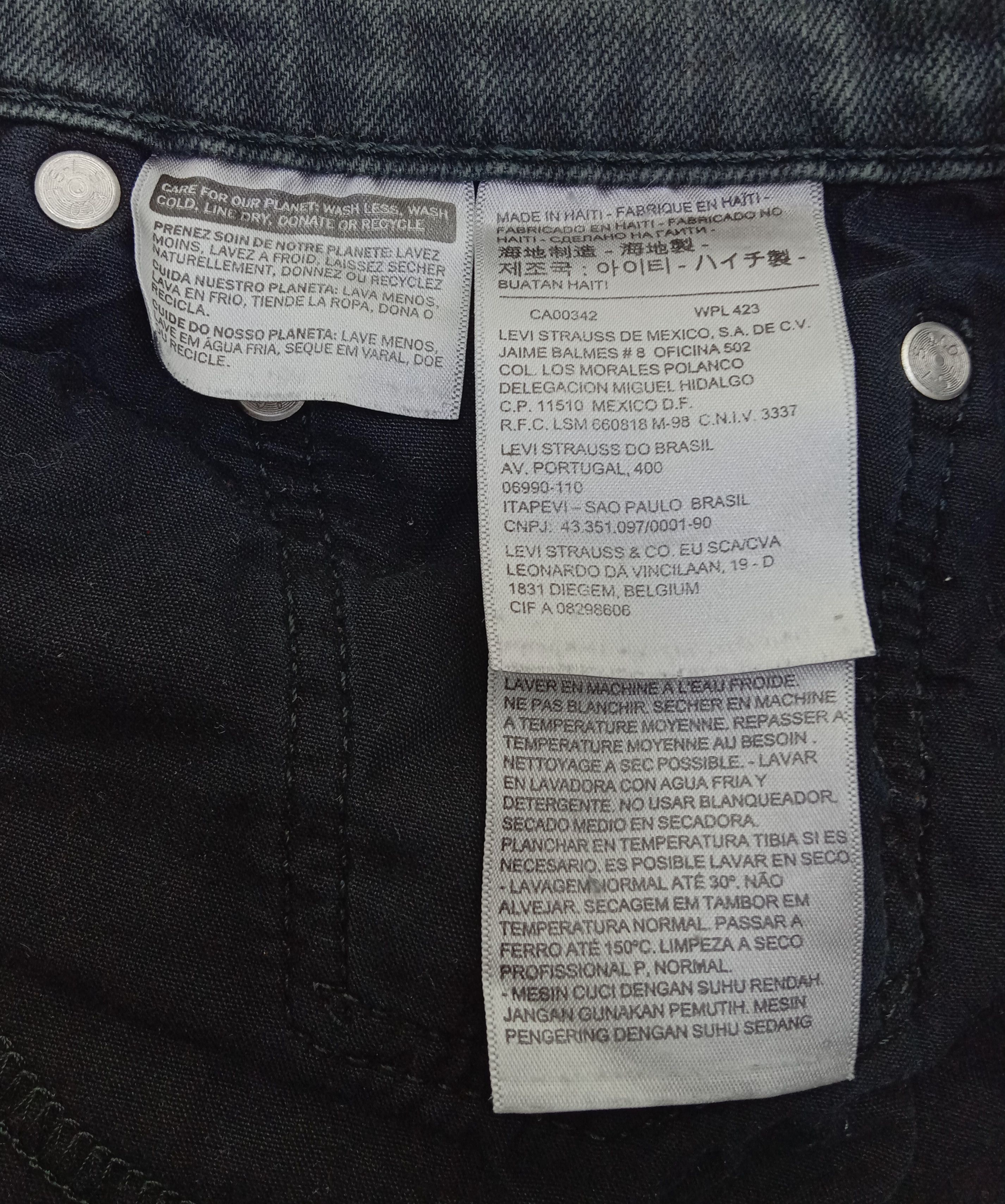 Levi's Vintage Levi's 511 Slim Jeans Faded Black Denim Size US 32 / EU 48 - 13 Thumbnail