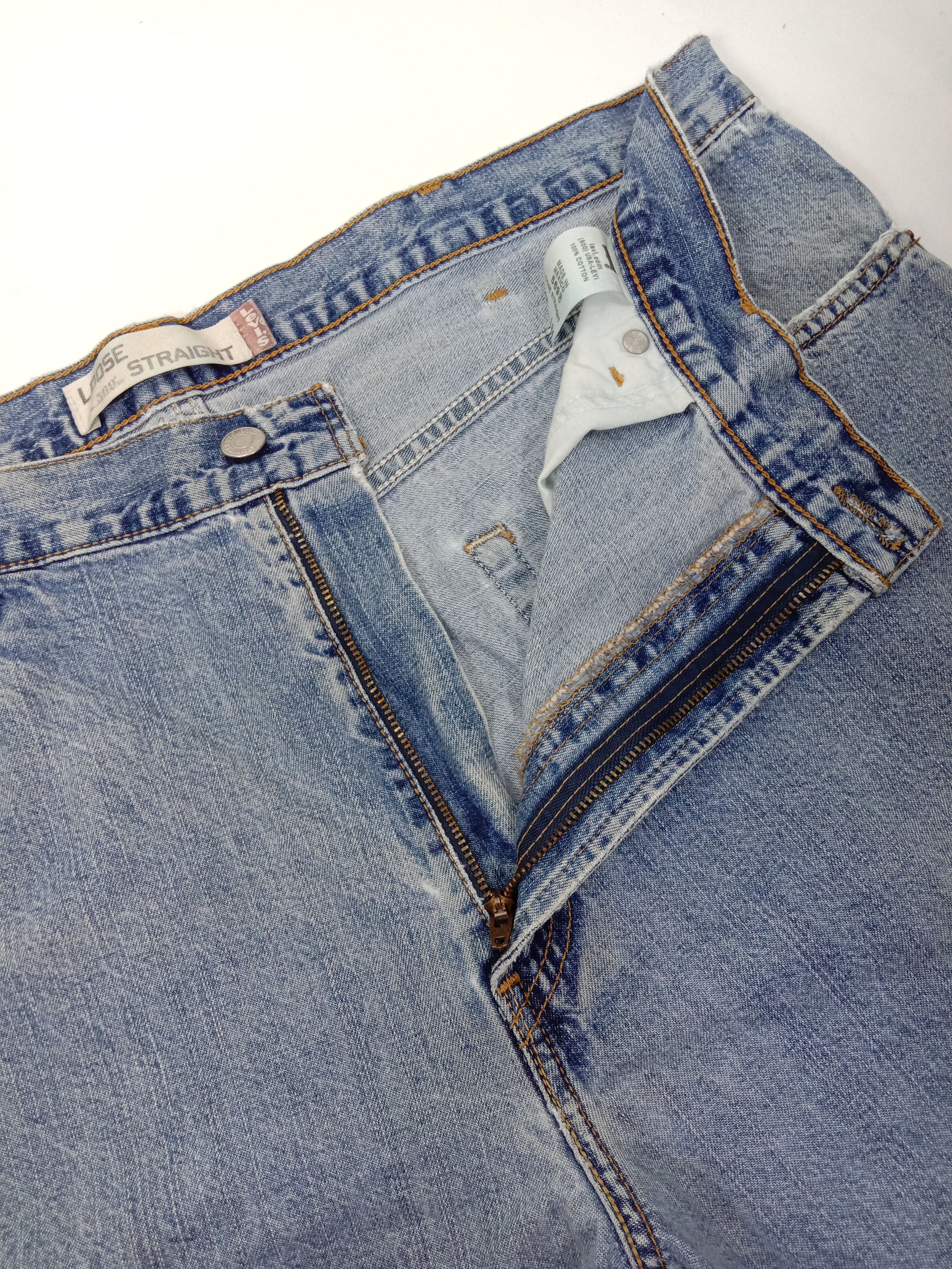 Levi's Vintage Levi's 569 Light Wash Jeans Loose Straight Denim Size US 38 / EU 54 - 9 Thumbnail