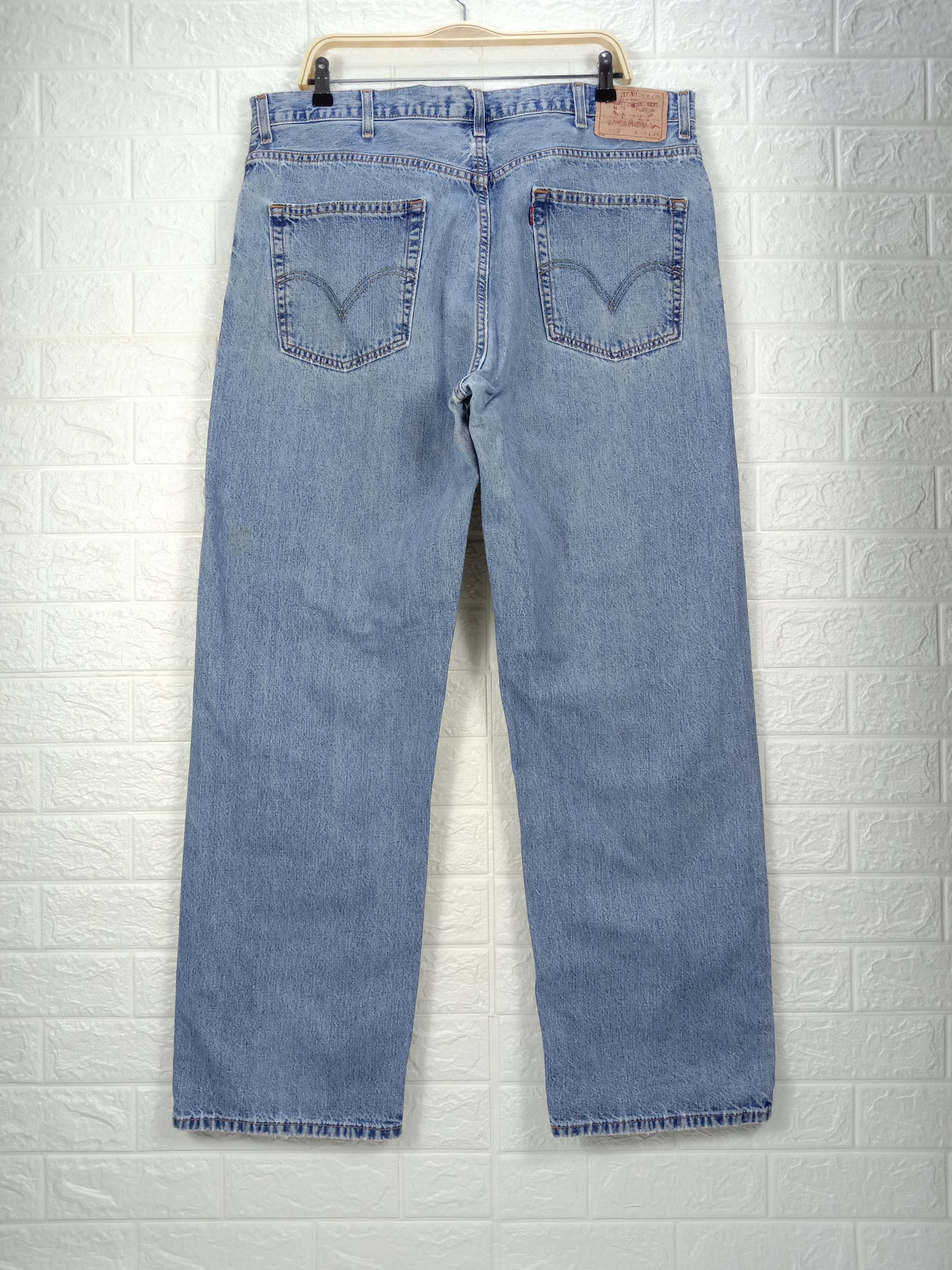 Levi's Vintage Levi's 569 Light Wash Jeans Loose Straight Denim Size US 38 / EU 54 - 5 Thumbnail