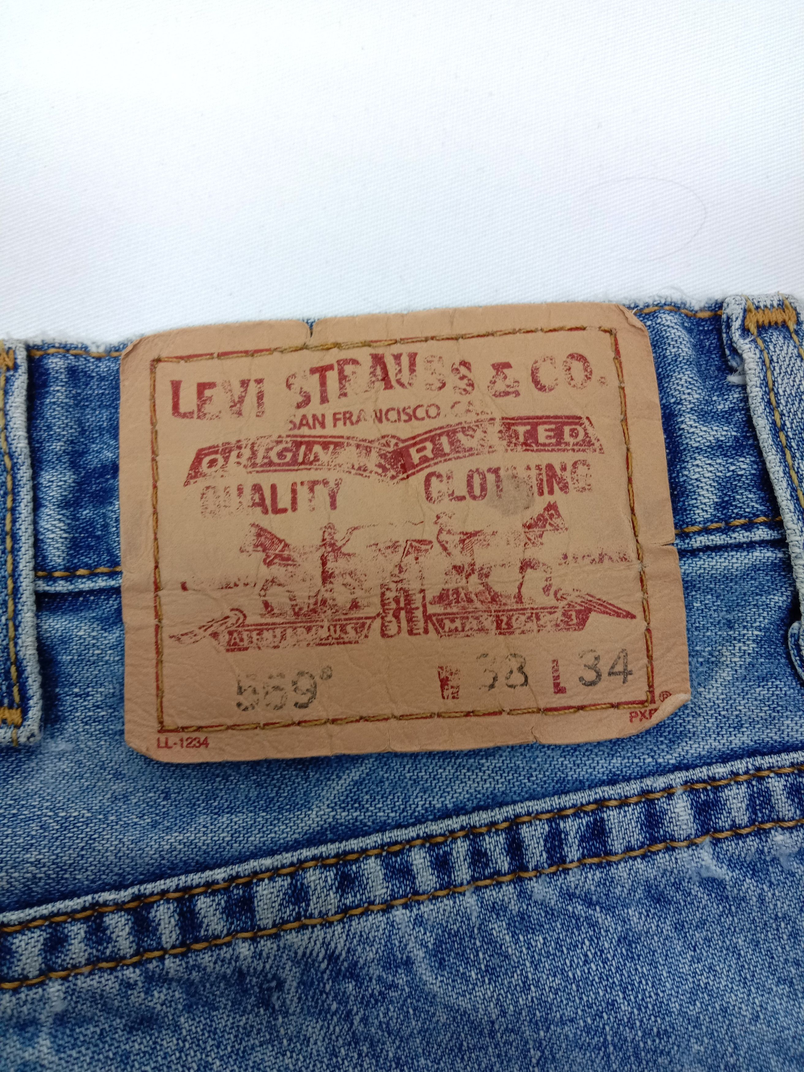 Levi's Vintage Levi's 569 Light Wash Jeans Loose Straight Denim Size US 38 / EU 54 - 17 Thumbnail