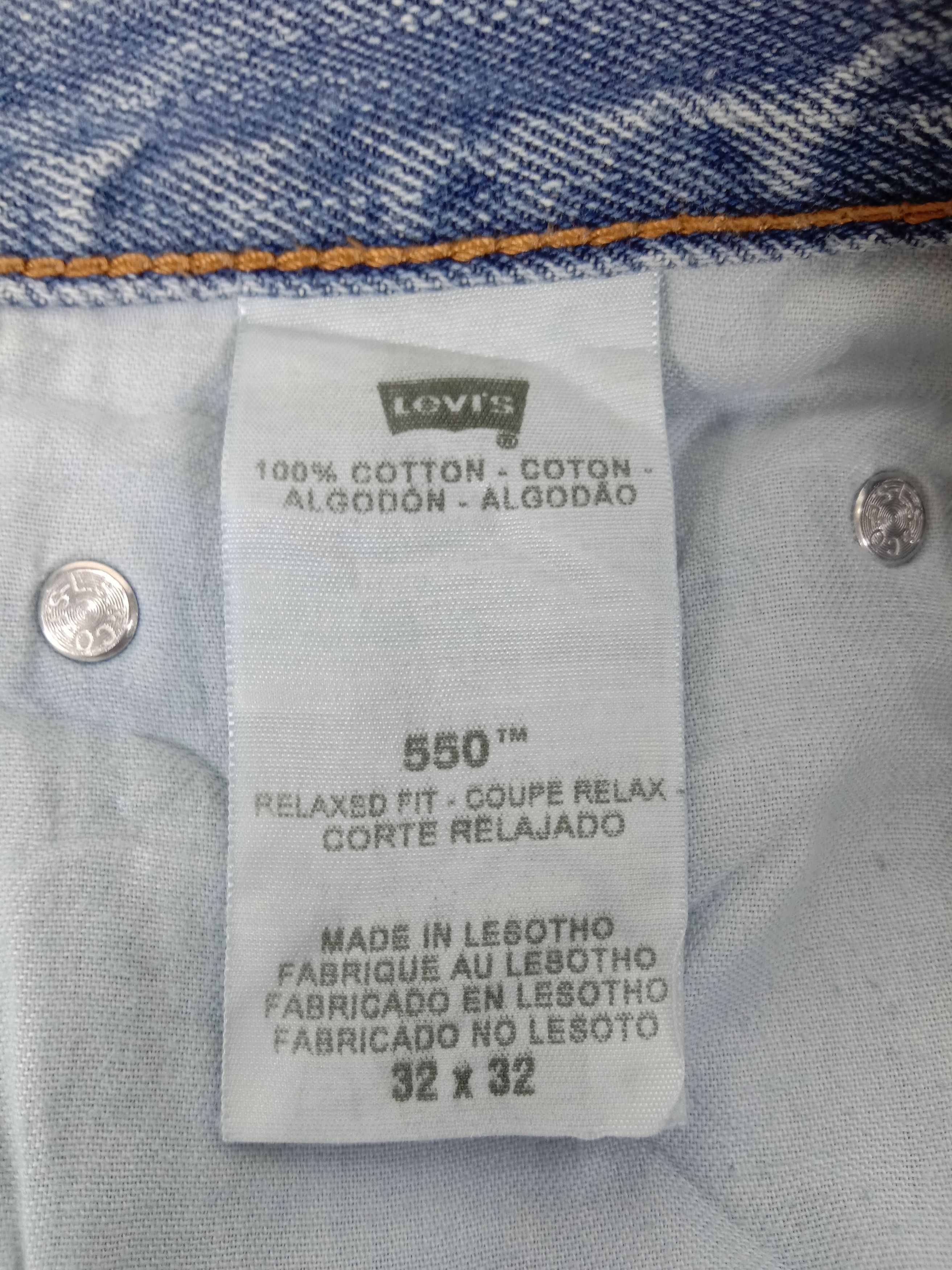Levi's Vintage Levi's 550 Jeans Light Wash Relaxed Fit Denim Size US 32 / EU 48 - 13 Thumbnail