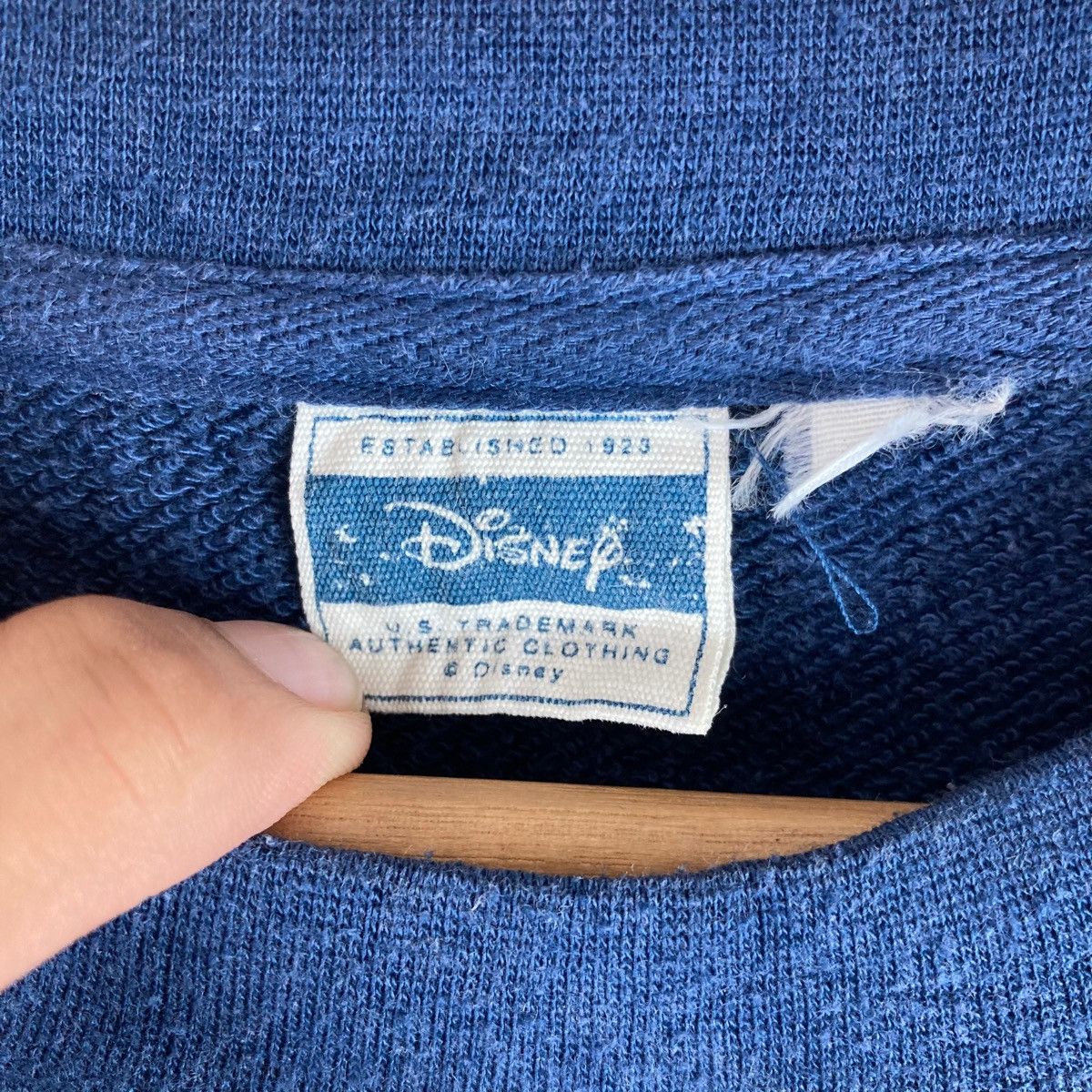 Disney Vintage SWEATSHIRT MICKEY MOUSE pullover jumper Size US M / EU 48-50 / 2 - 4 Thumbnail