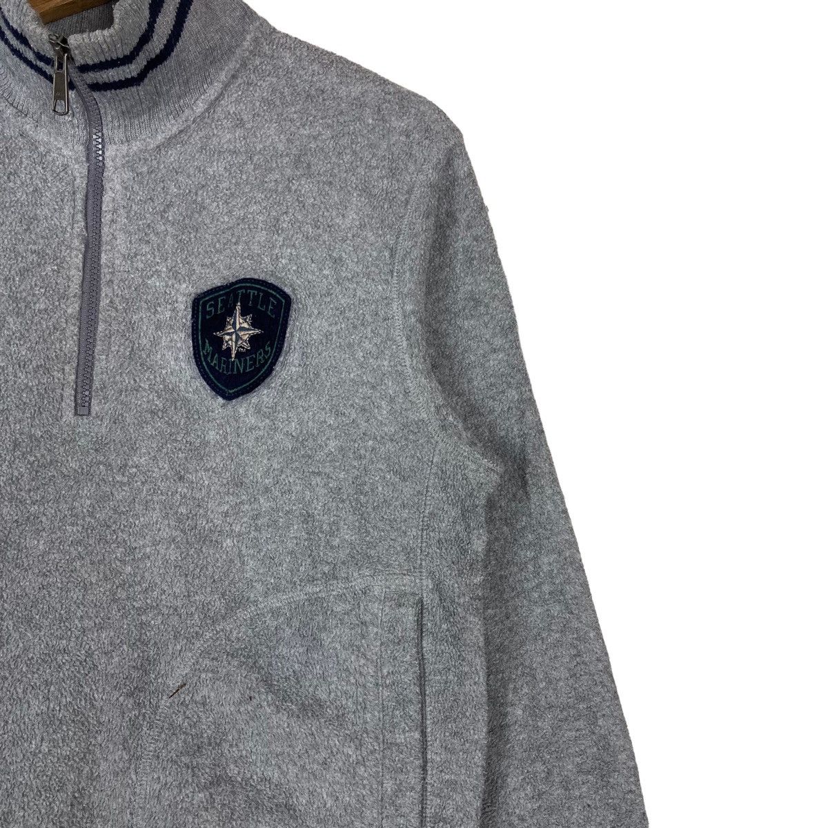 Uniqlo Vintage Major League Baseball Collaboration Uniqlo Quarter Size US S / EU 44-46 / 1 - 3 Thumbnail