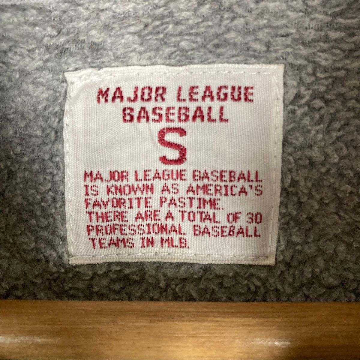 Uniqlo Vintage Major League Baseball Collaboration Uniqlo Quarter Size US S / EU 44-46 / 1 - 6 Thumbnail